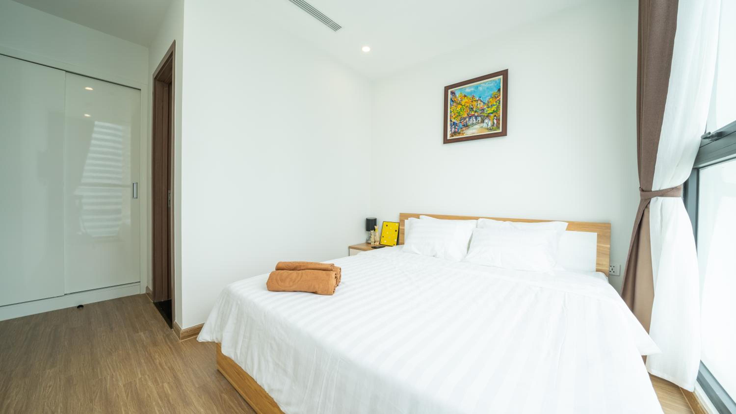 Vinhomes Skylake 2BR next to Keangnam City View - Cindy's
