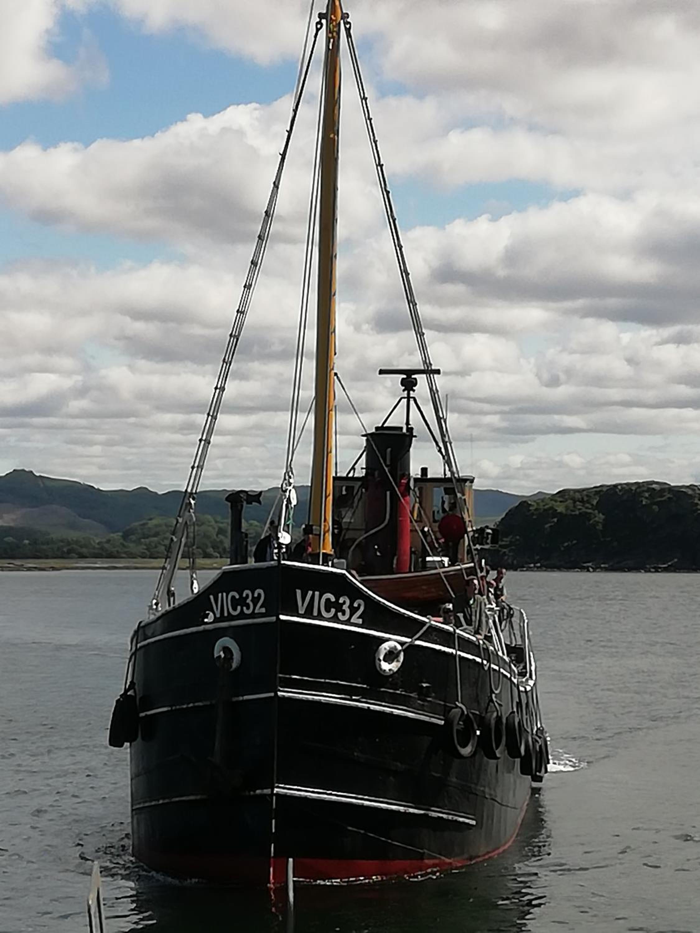 Crinan Canal Cottage No8