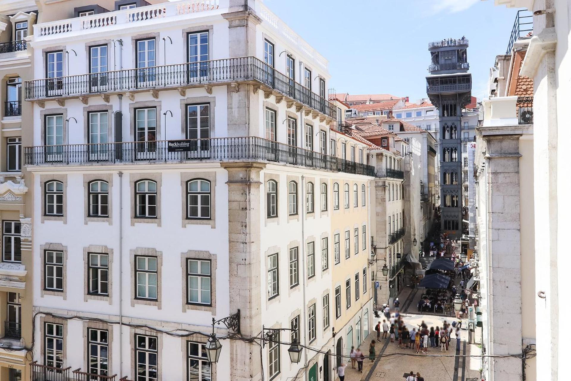 Downtown Santa Justa by Homing photo 2