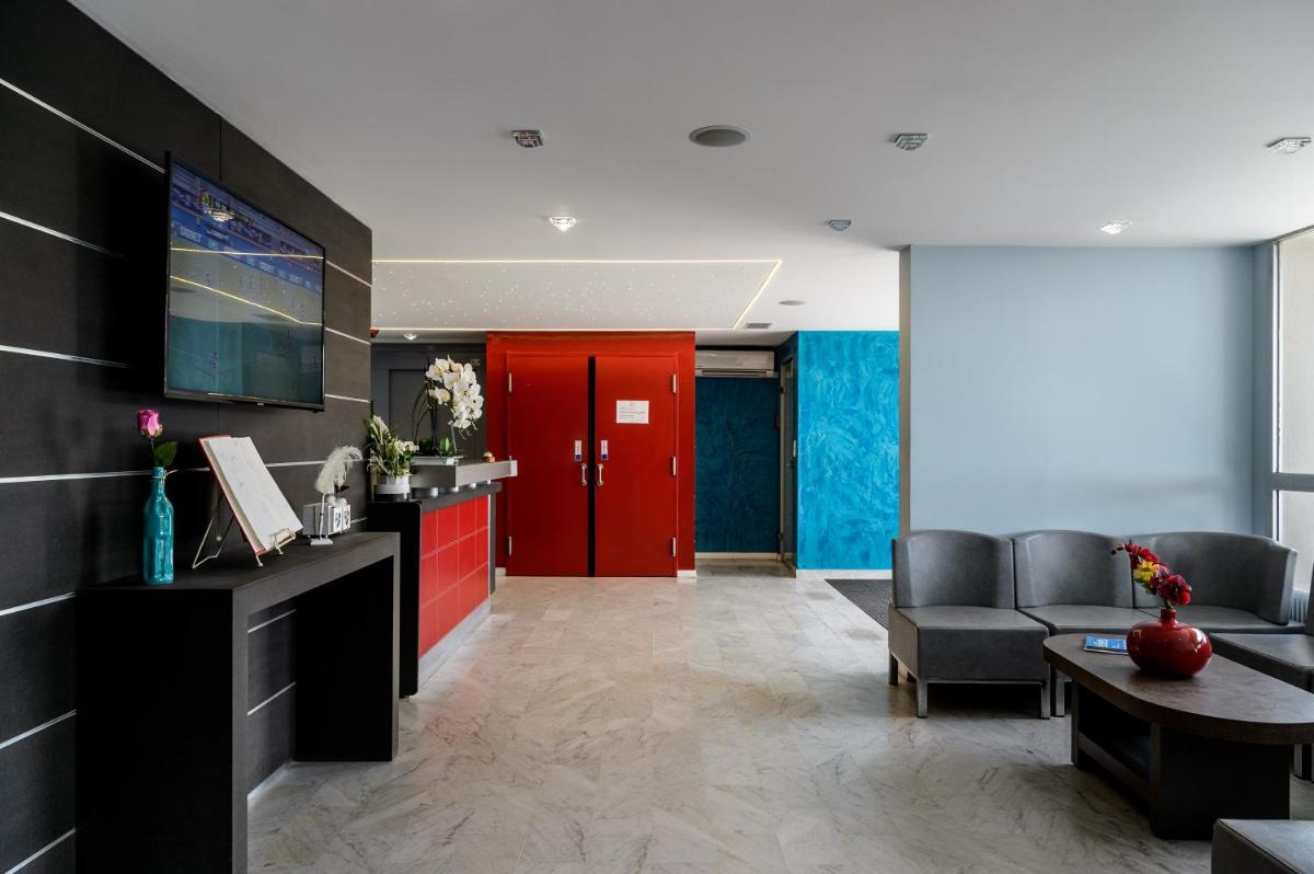 hotel reception