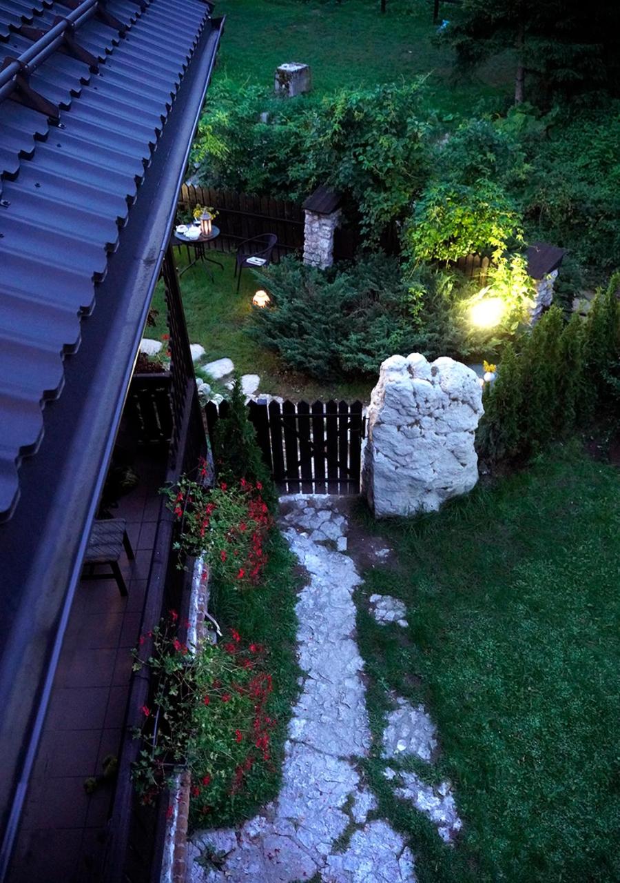 Photo 36