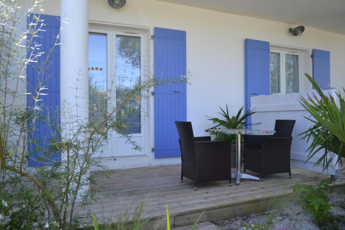 outdoor BBQ area