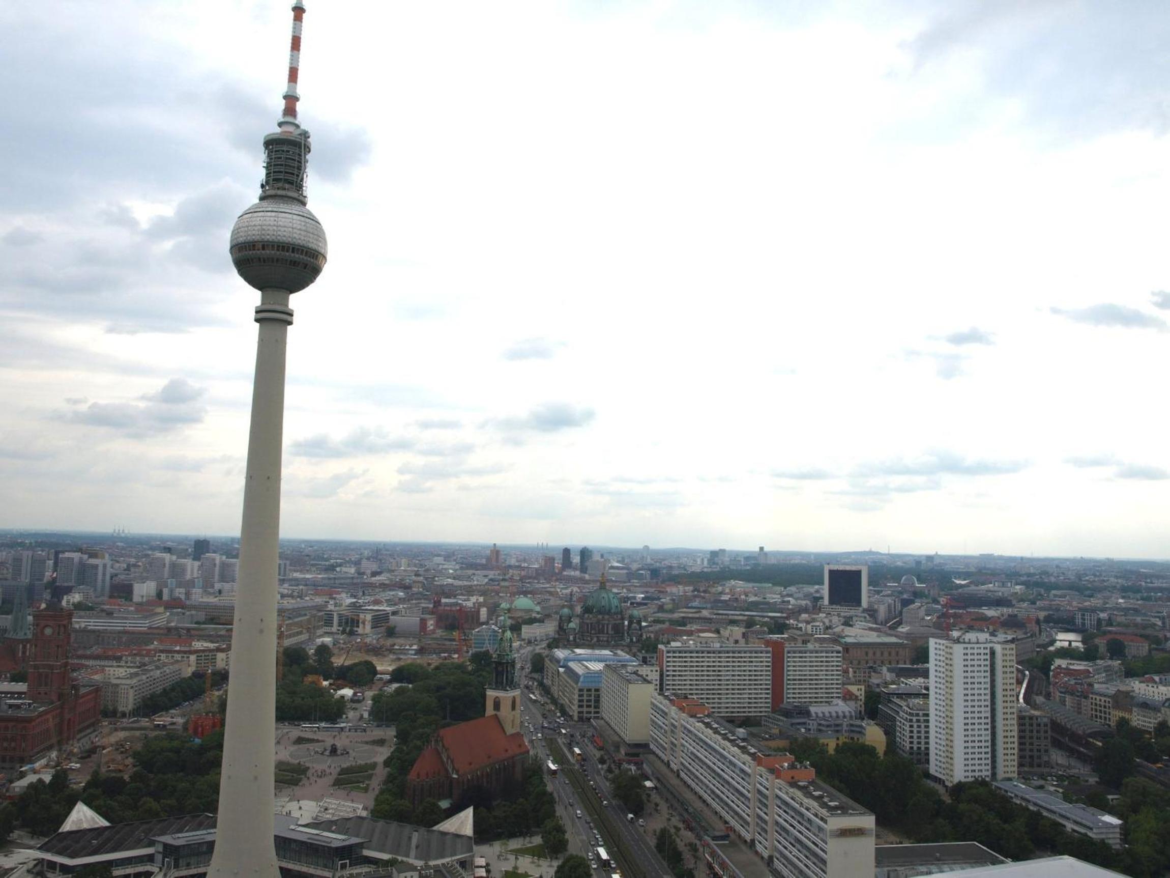 Apartment Rochstrasse Berlin photo 2