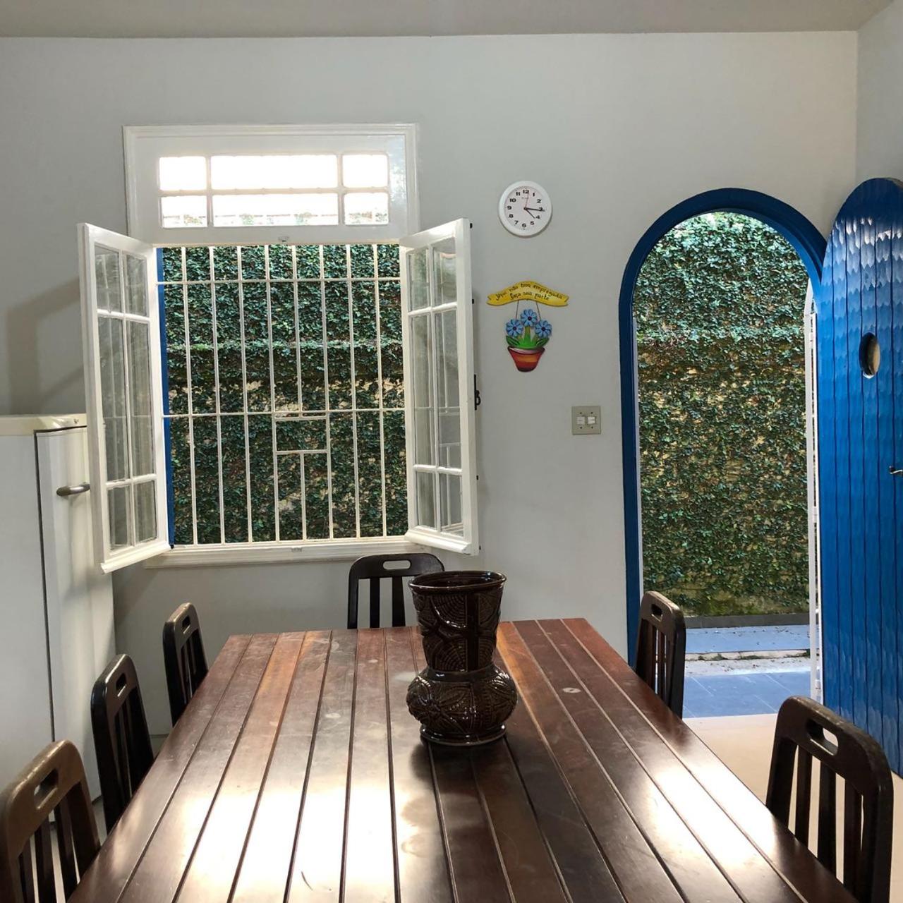 Pé na Areia com Piscina e Churrasqueira - 2 suítes