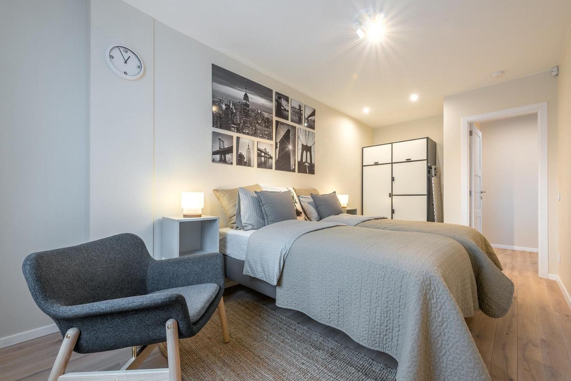 Modern holiday apartment Vilnius view 4