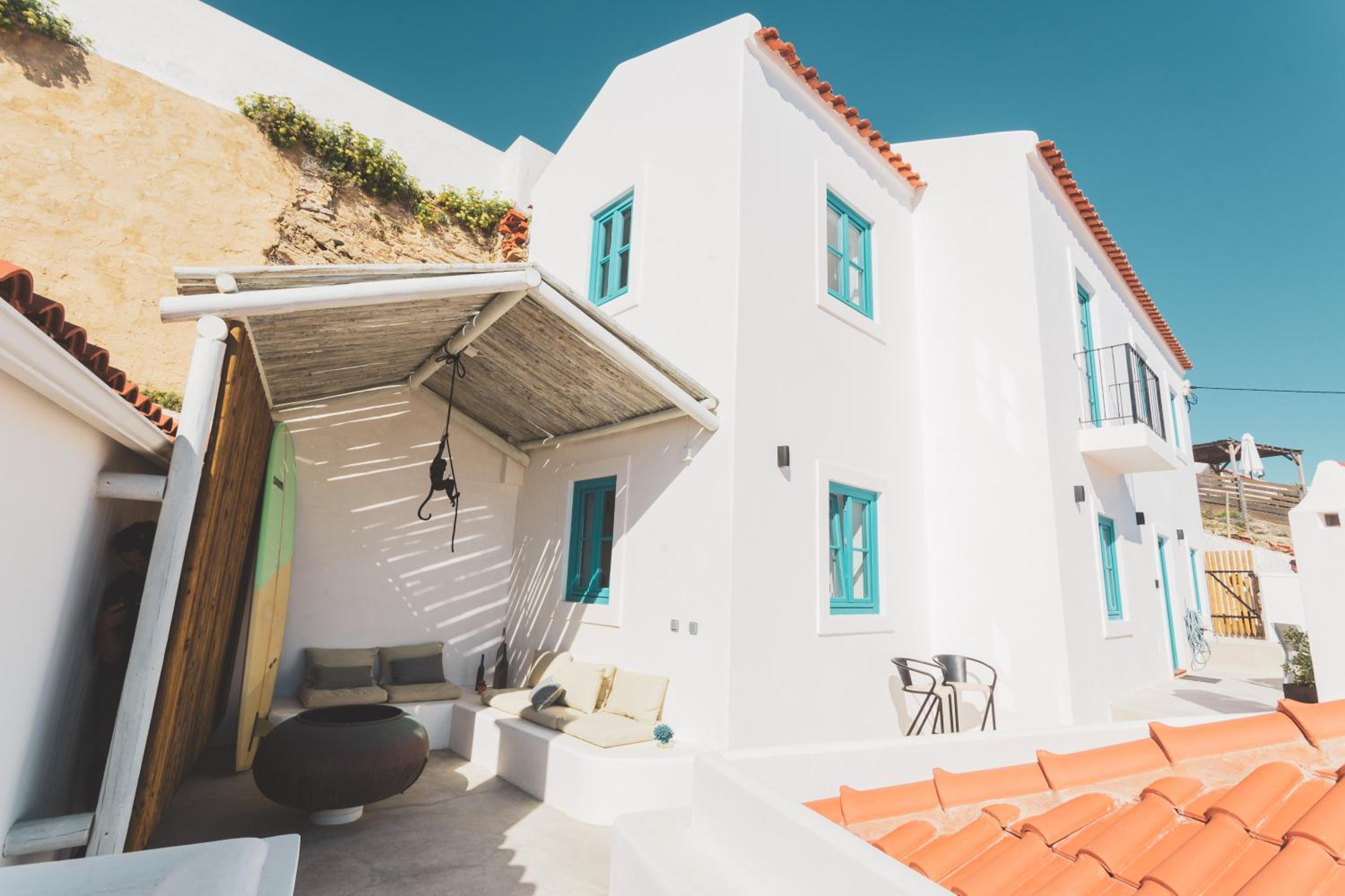 Hotel Azenhas do Mar West Coast Design and Surf Villas - Image 1