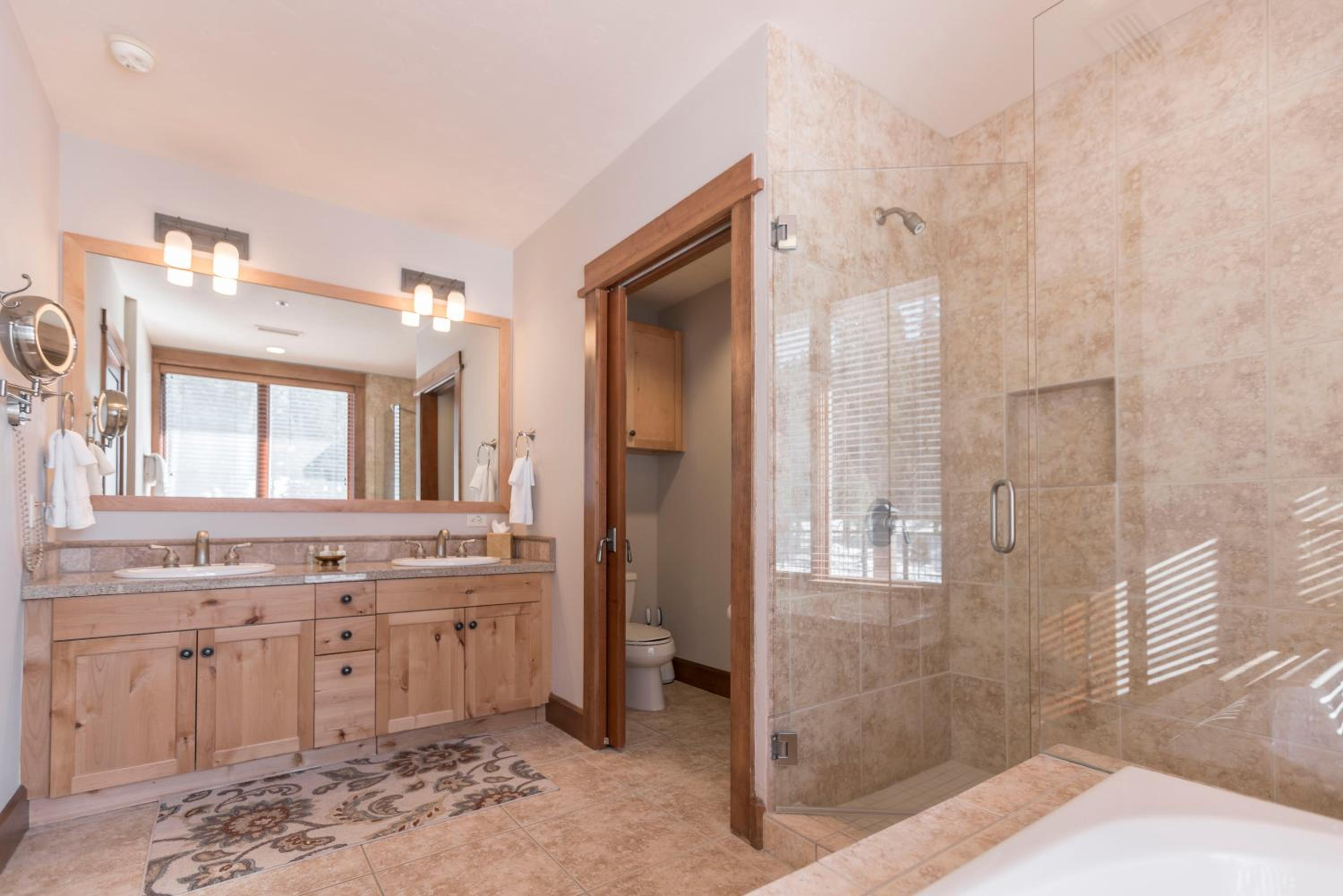 Luxury 4BD Village at Northstar Residence - Iron Horse South 412 view 3