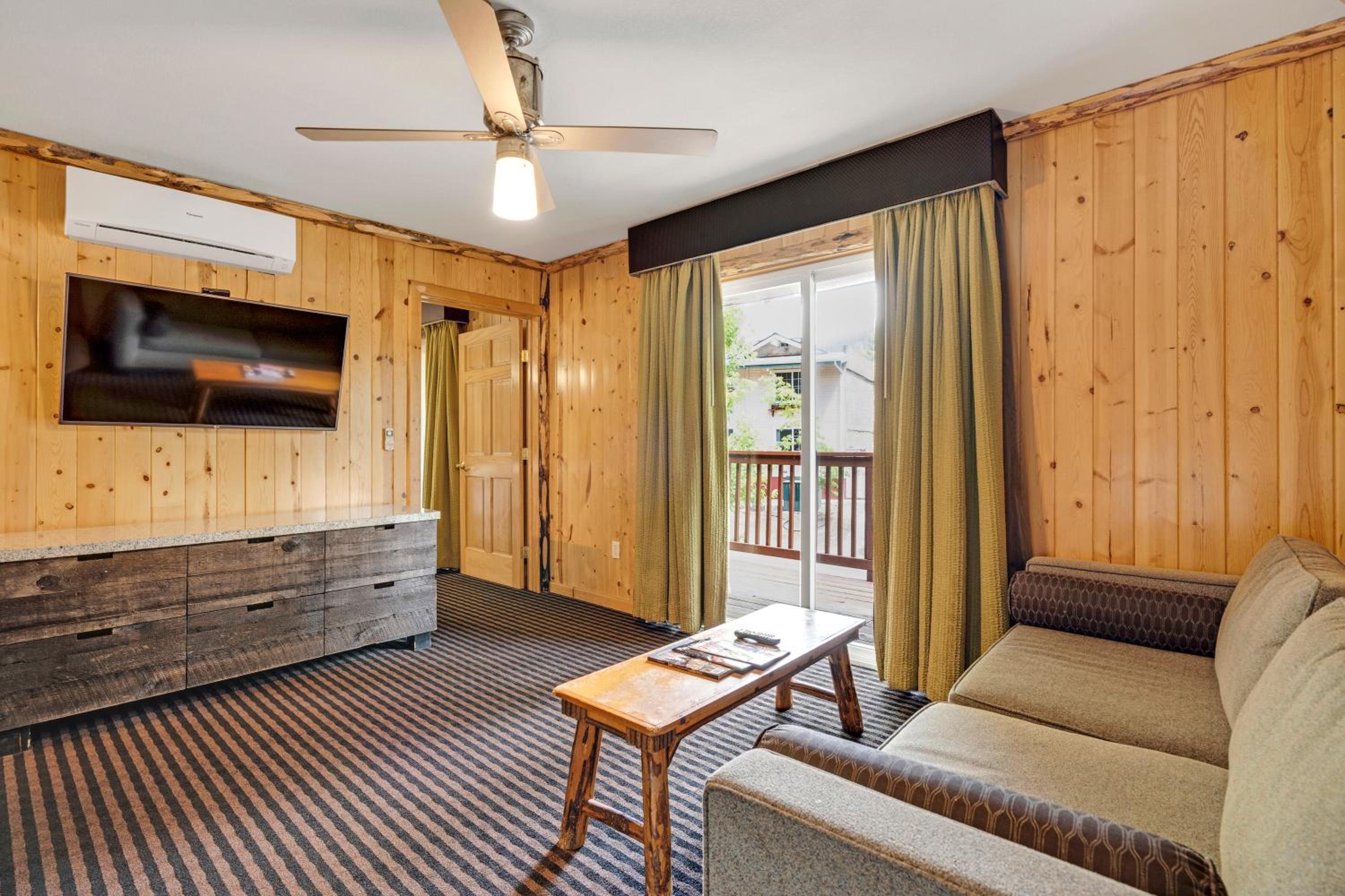 Lake Tahoe Vacations - 3 Peaks Resort Beach Club - Property Image 77