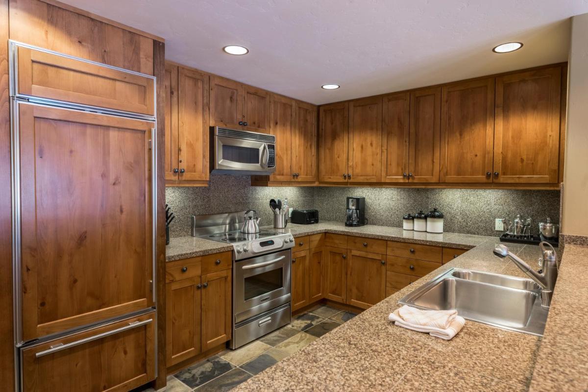Lake Tahoe Vacations - Ski-in/Ski-out Village at Northstar Residence! - 310 Iron Horse South - Property Image 15