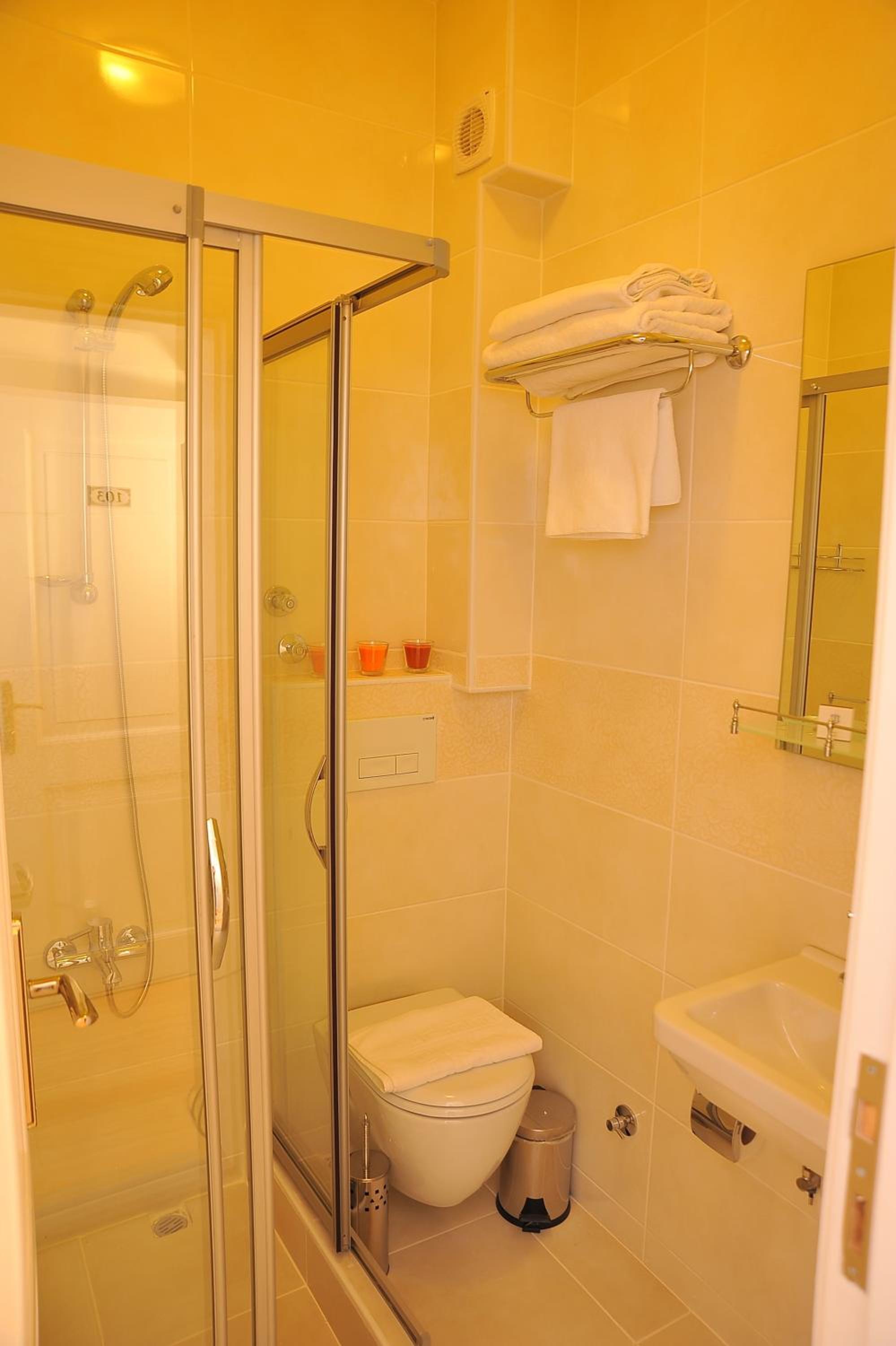 Dualis Hotel - Image 159