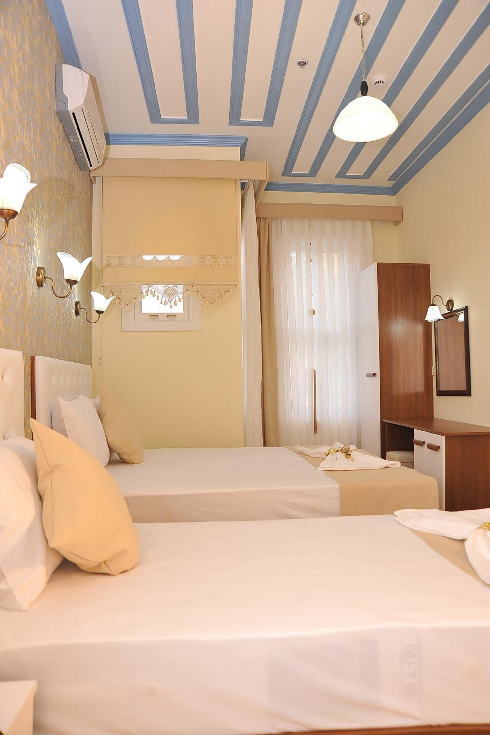 Dualis Hotel - Image 76