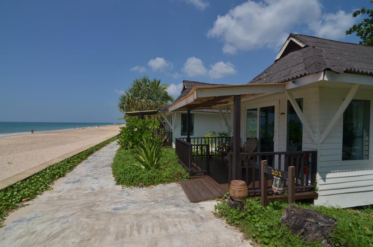 Nakara Long Beach Resort - SHA Extra Plus