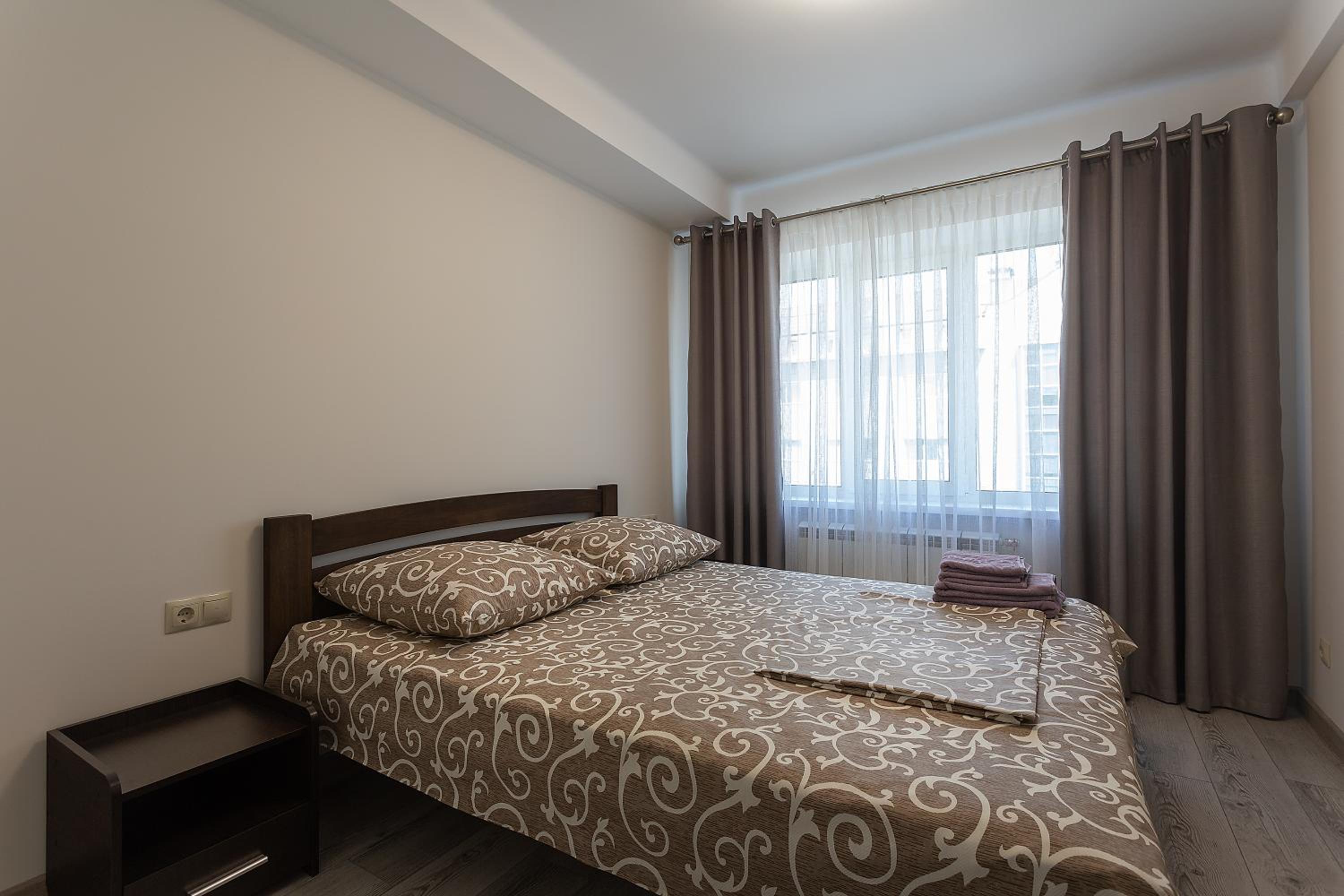 Apartment on Peremohy Ave 20