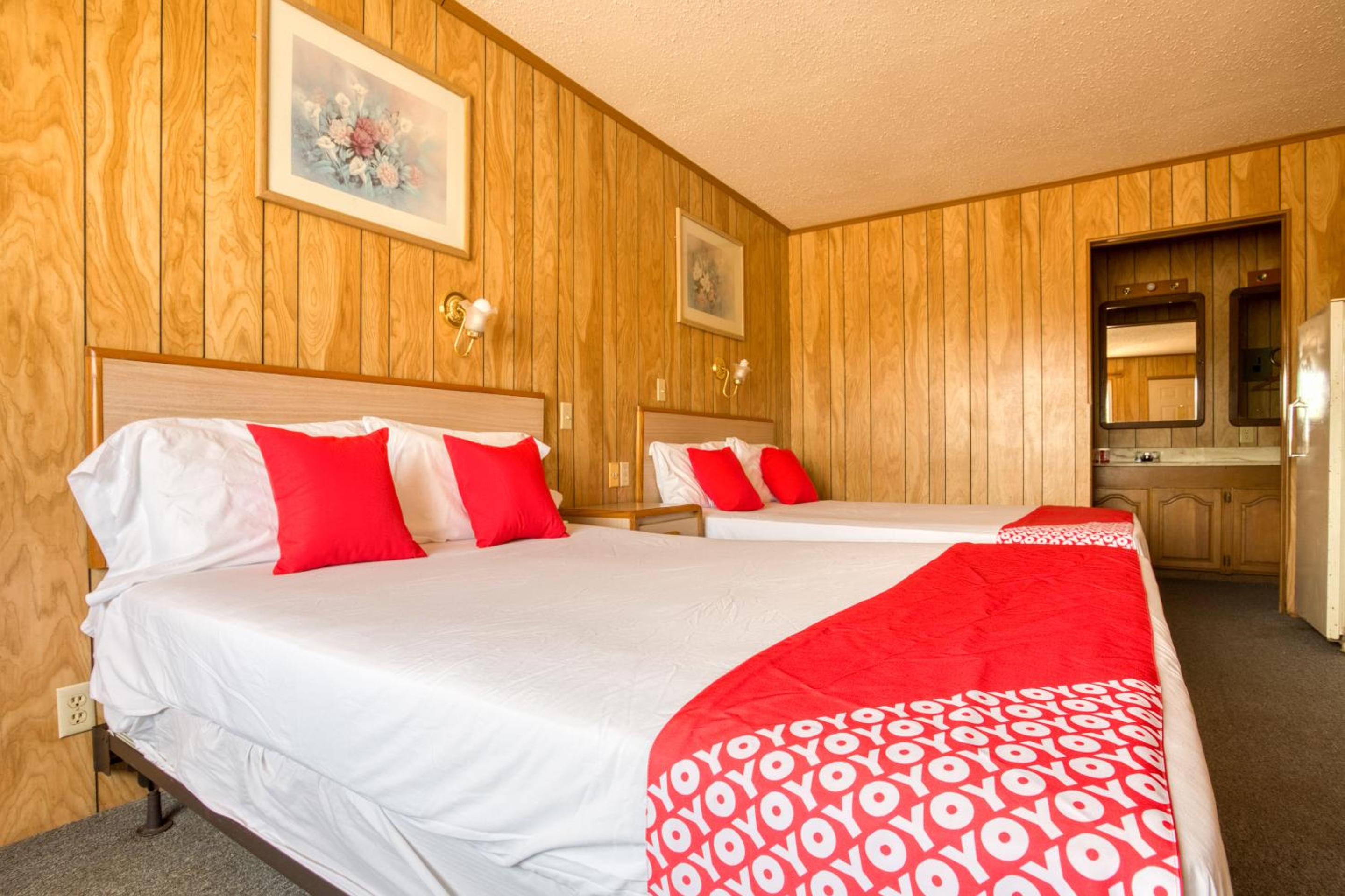 OYO Hotel Breckenridge TX Hubbard Creek Lake