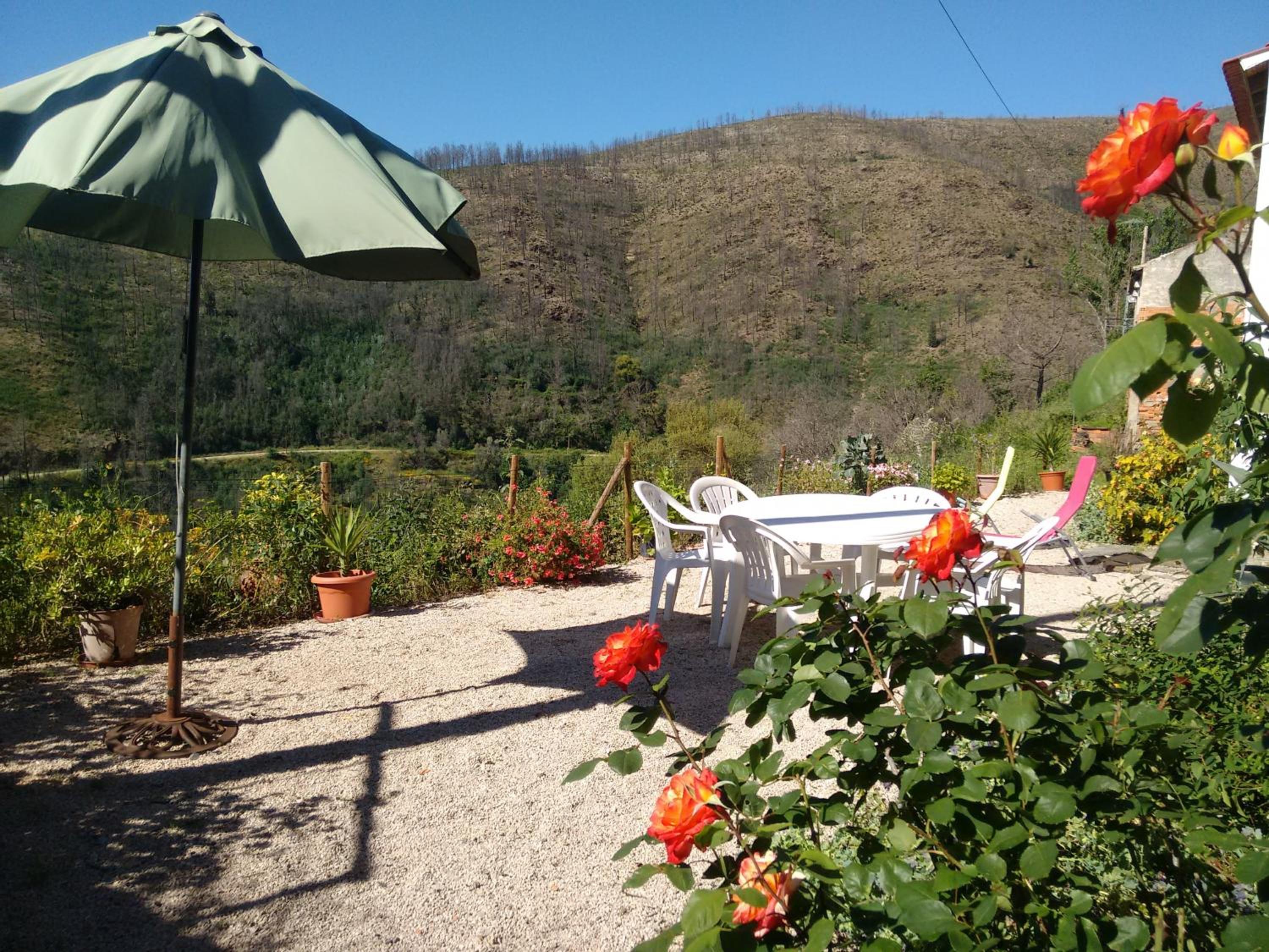 Casa de Xisto view 3