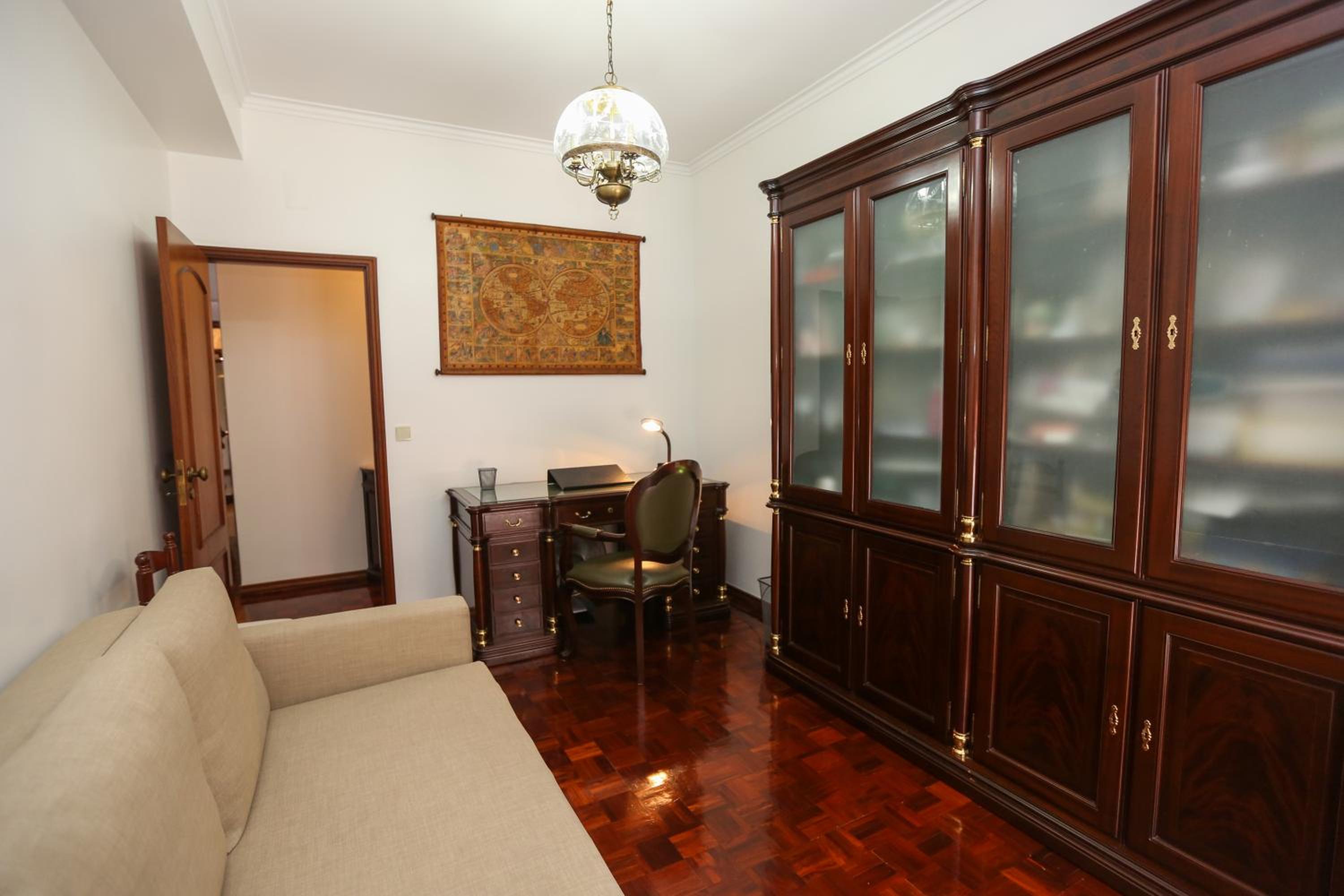 Like-home-T4-Bright Benfica Apt-Terrace view 3