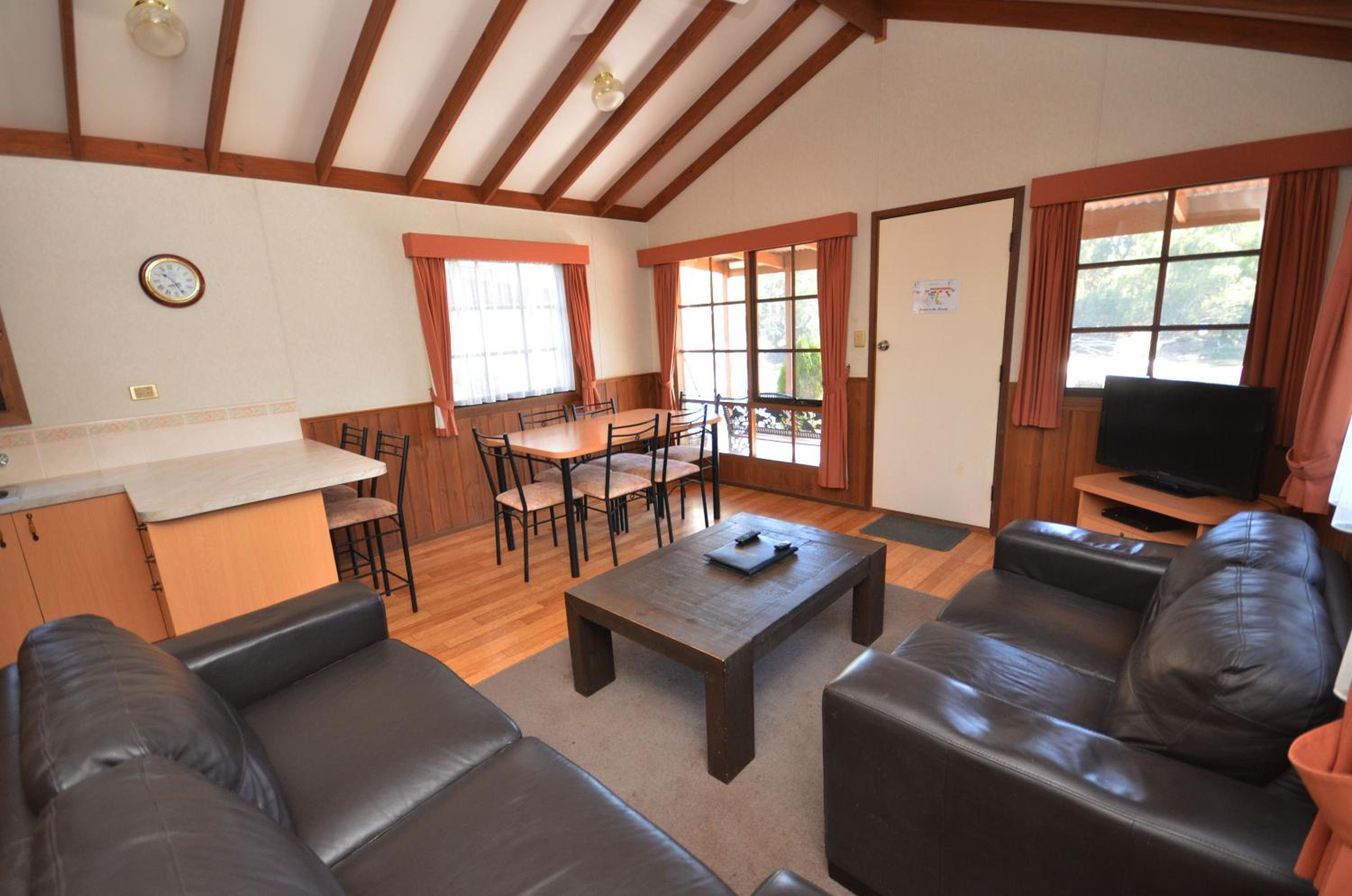 Tasman Holiday Parks - Merool on the Murray