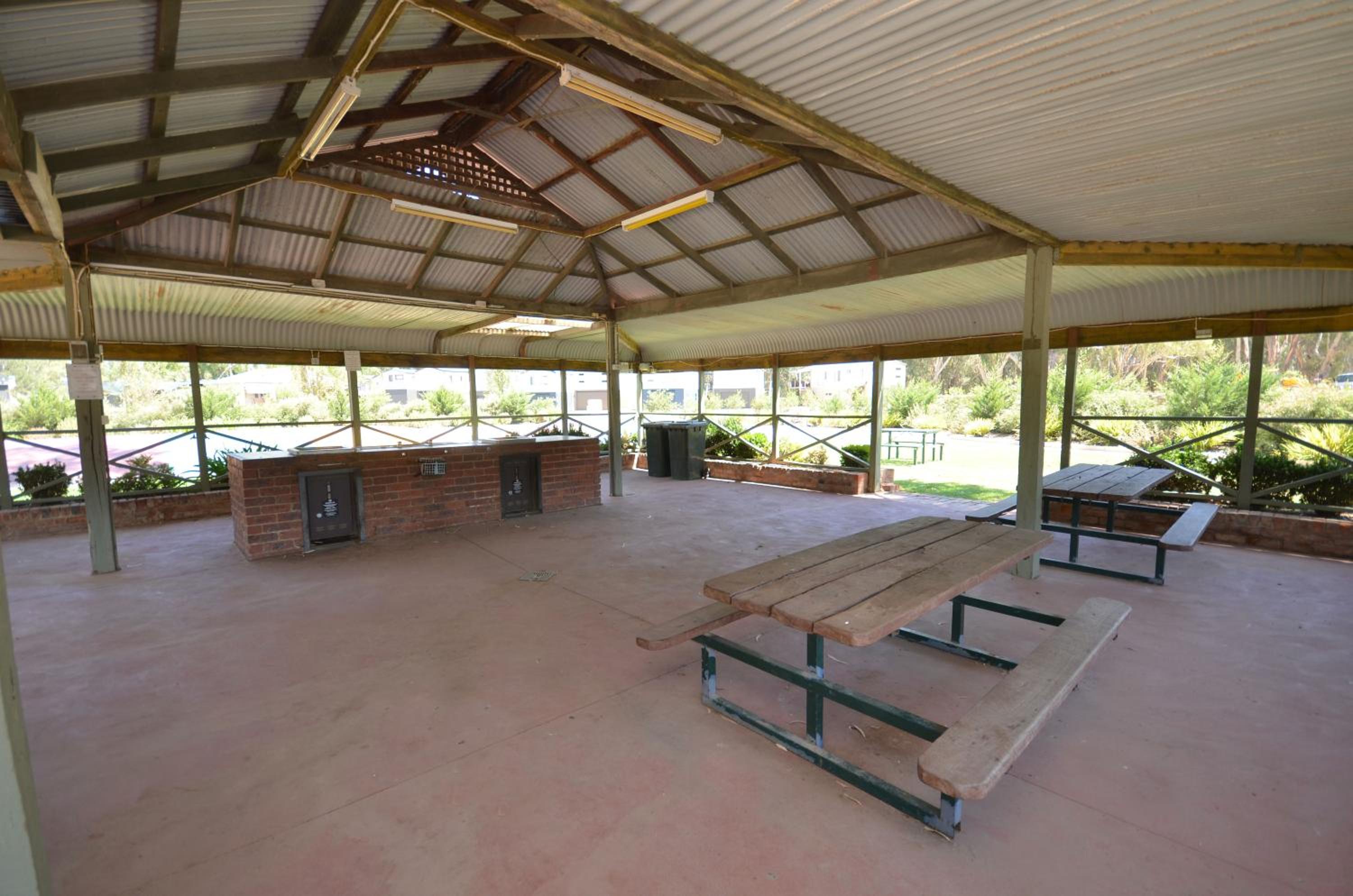 Tasman Holiday Parks - Merool on the Murray