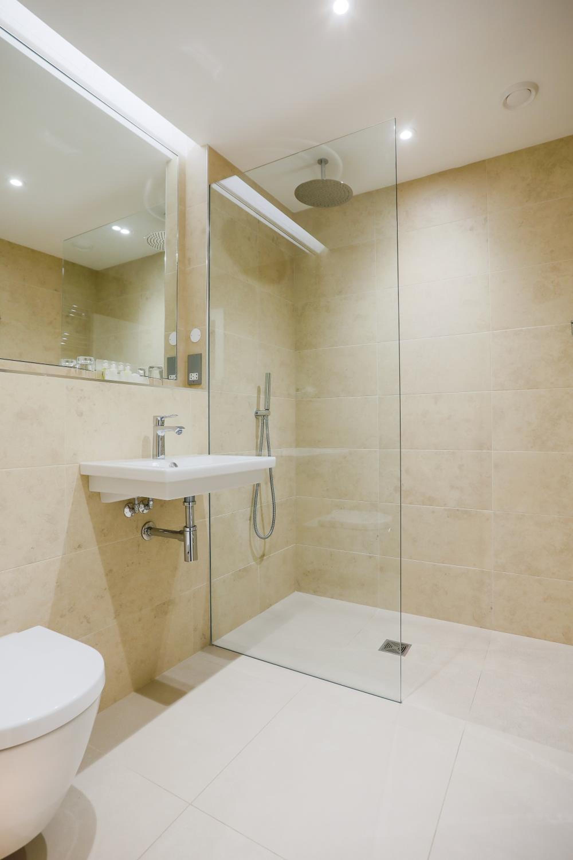 Douglas Vacations - Claremont Hotel - Property Image 35