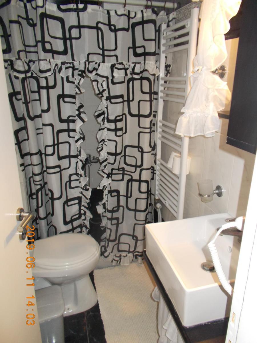 Iris Apartments view 5