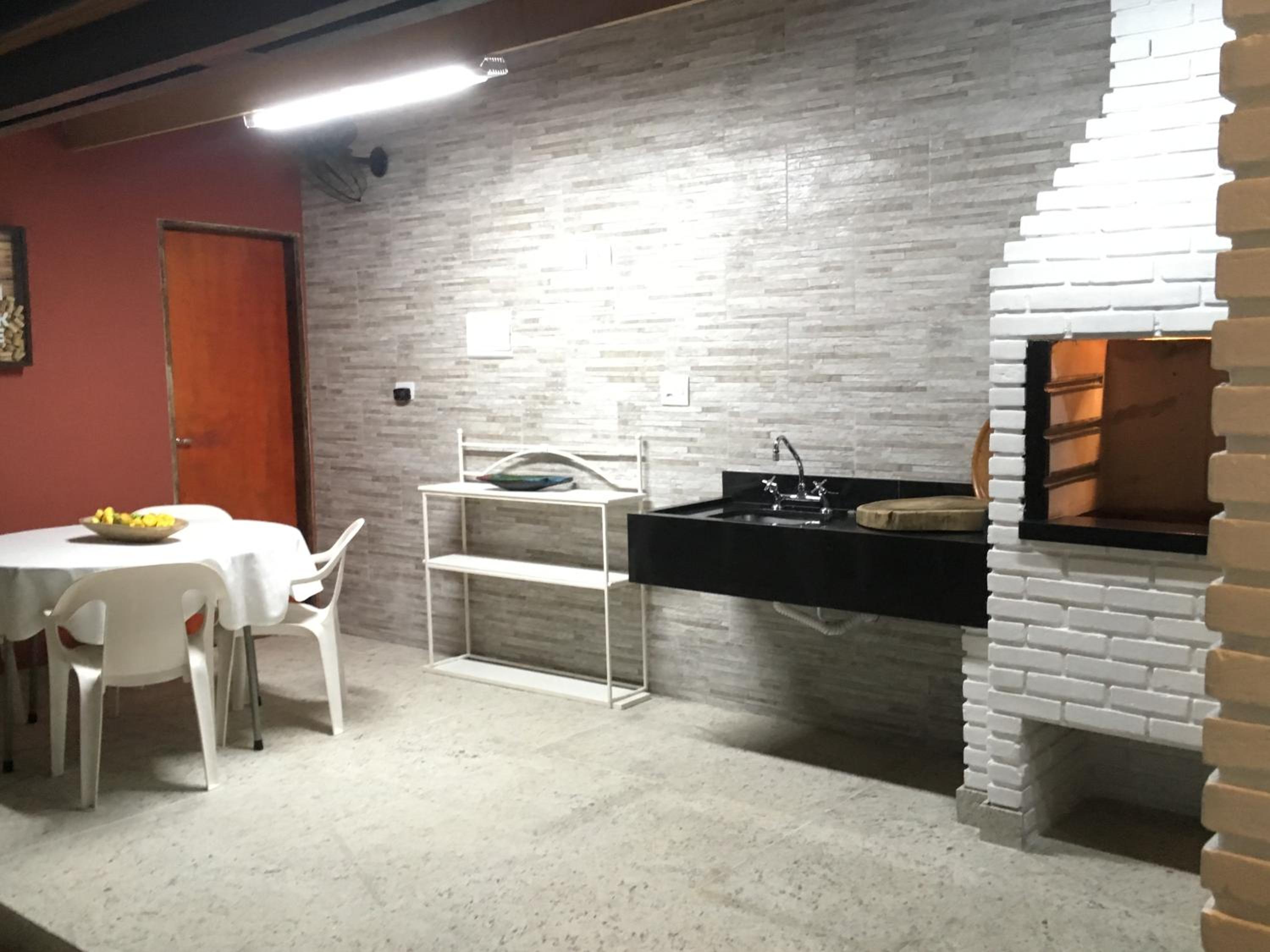 Casa com Piscina Exclusiva - Condomínio em frente ao Mar - Portaria 24h