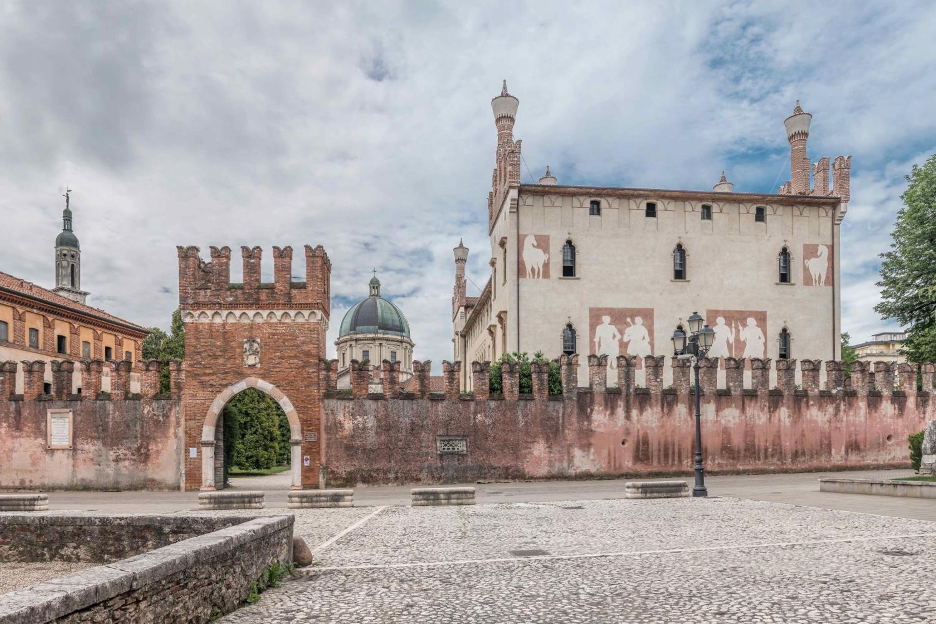 Castello di Thiene view 2