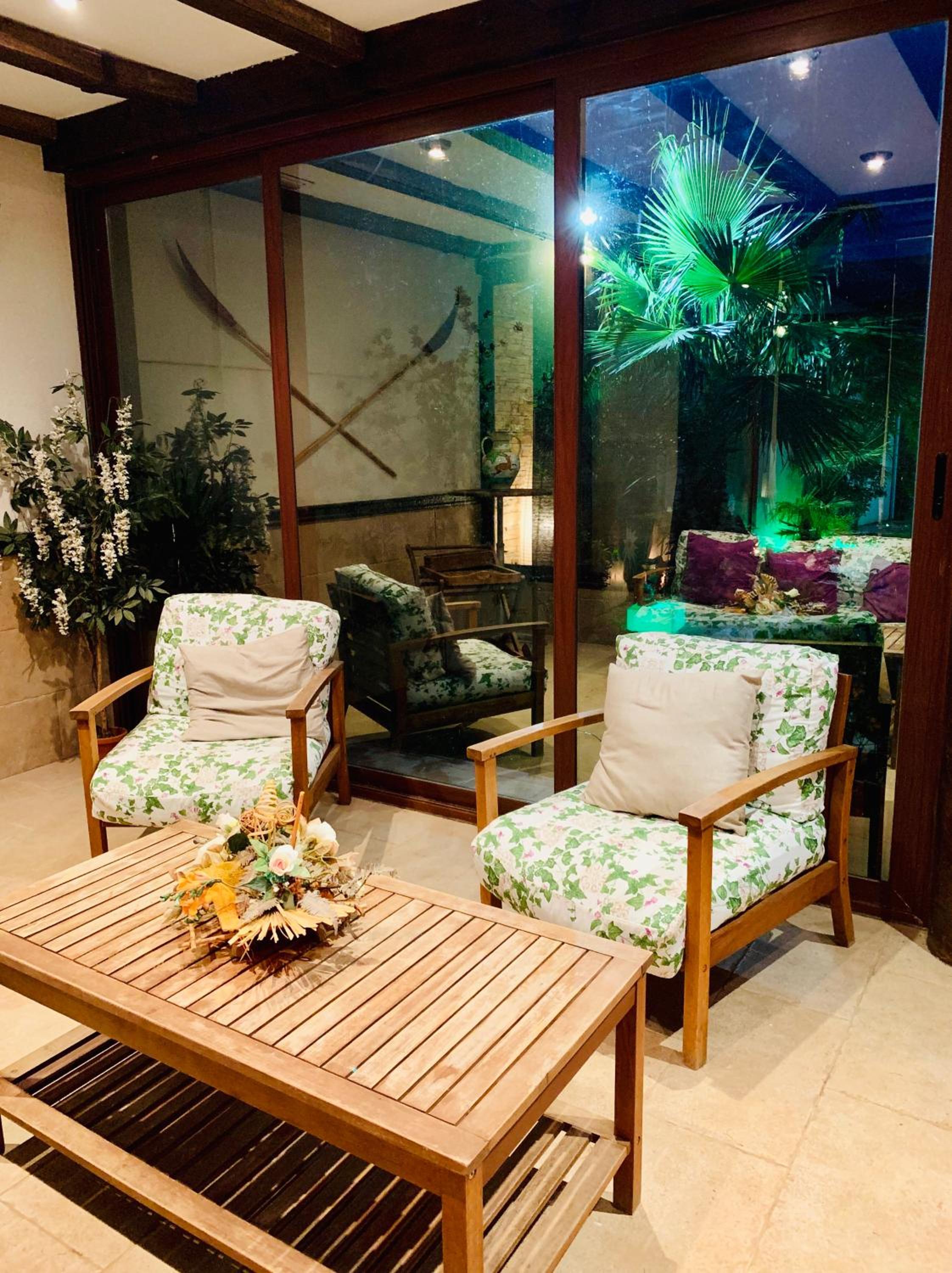 lounge