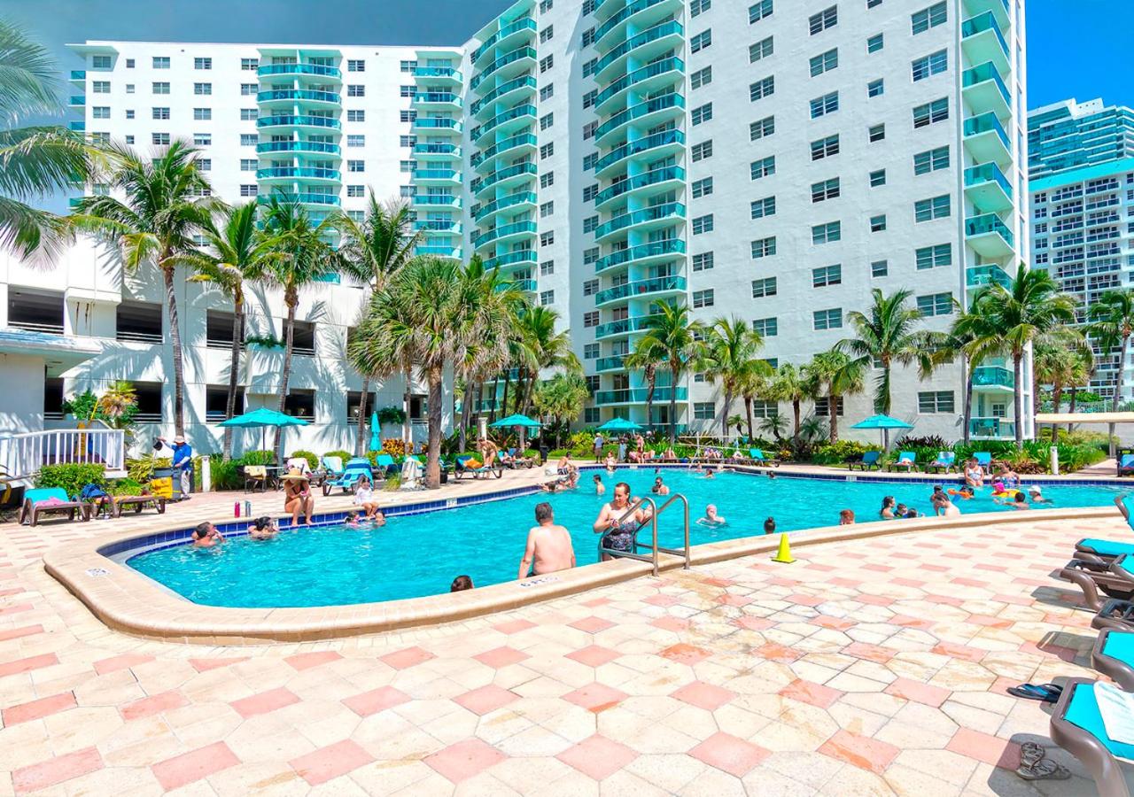 Lovely Beach Apartment by Miami Te Espera- Hollywood Beach 5U view 5