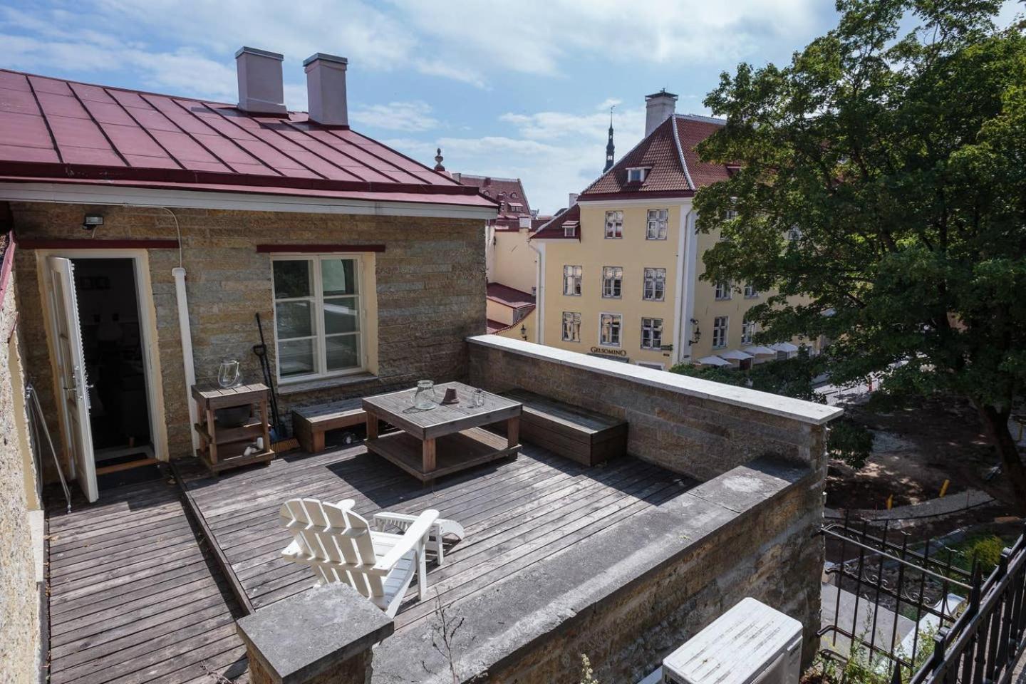 Tallinn Vacations - Luxury penthouse with terrace  sauna in Old Town - Property Image 12
