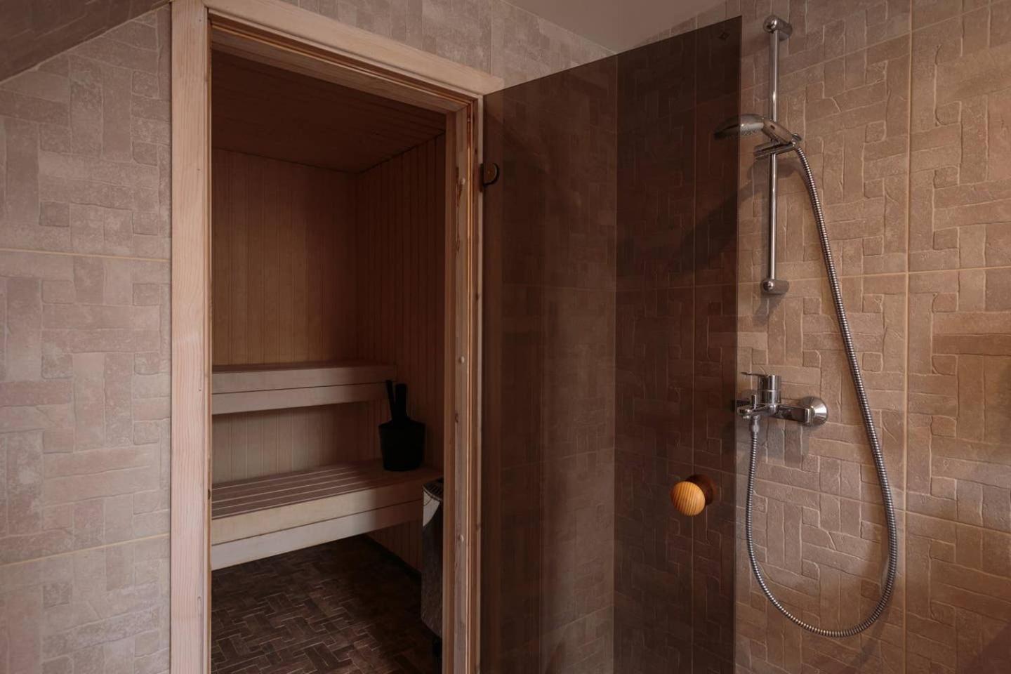 Tallinn Vacations - Luxury penthouse with terrace  sauna in Old Town - Property Image 8