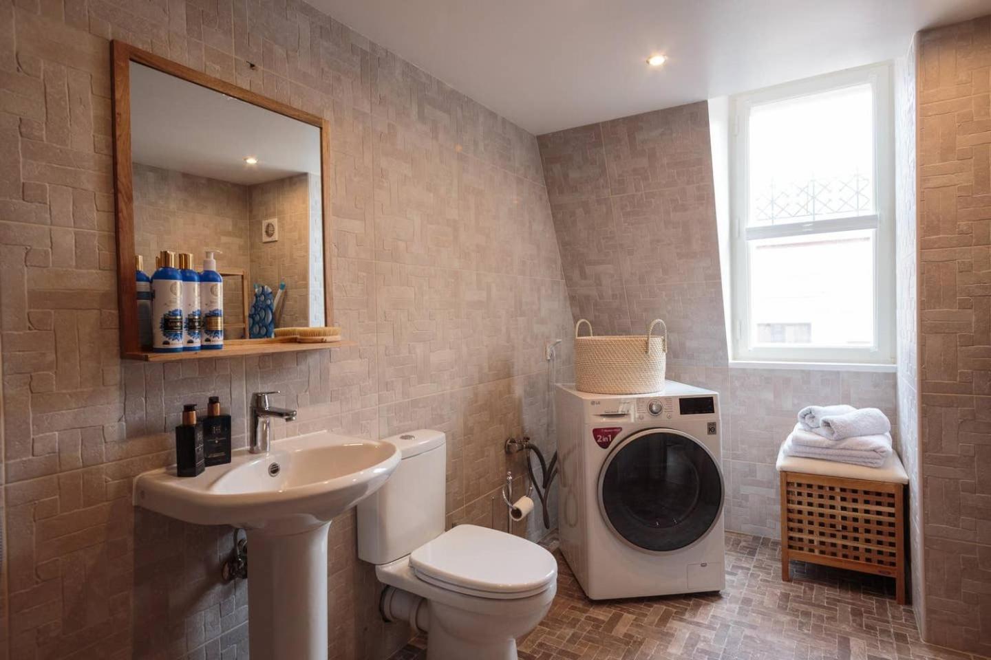 Tallinn Vacations - Luxury penthouse with terrace  sauna in Old Town - Property Image 5