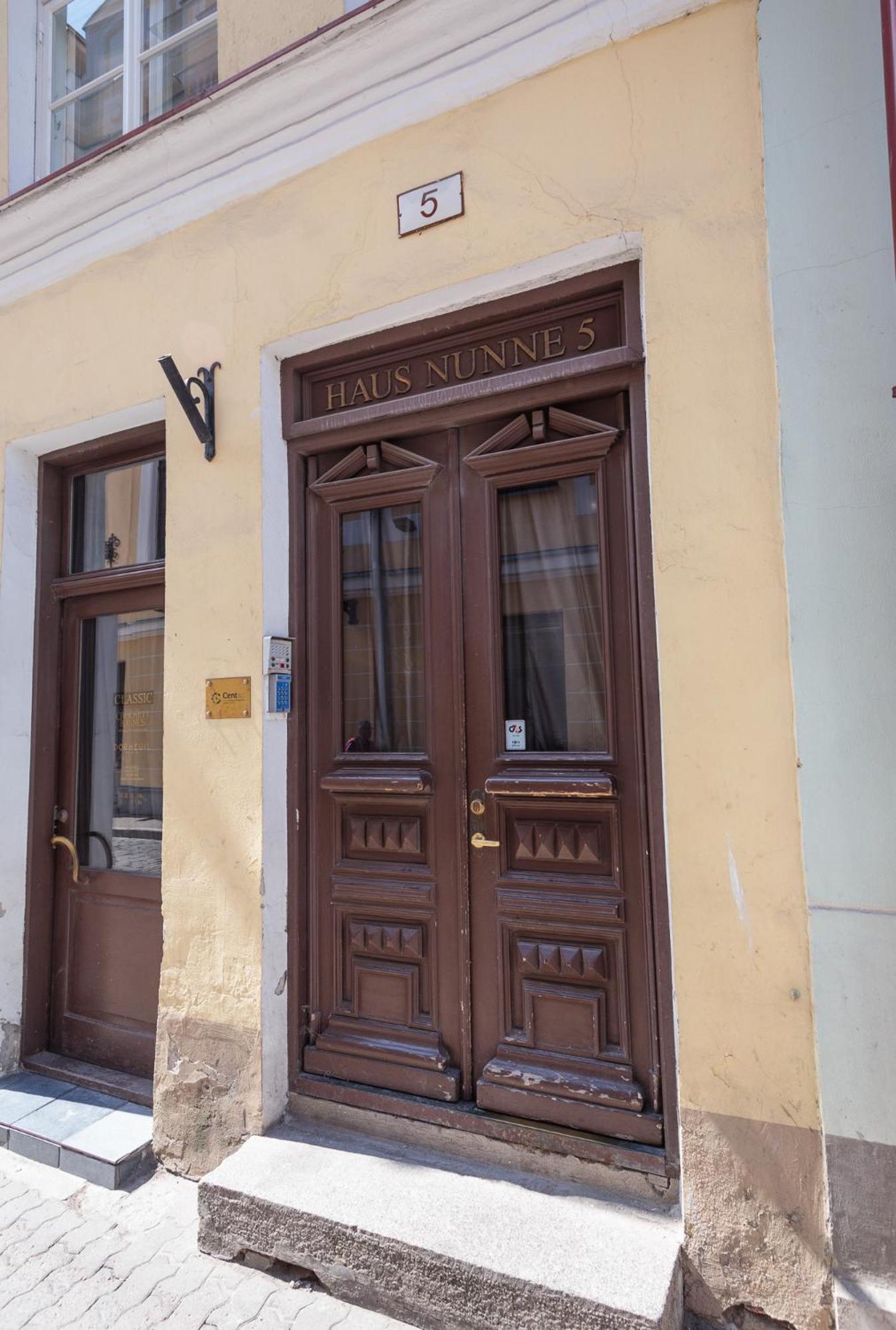 Tallinn Vacations - Luxury penthouse with terrace sauna in Old Town - Property Image 3