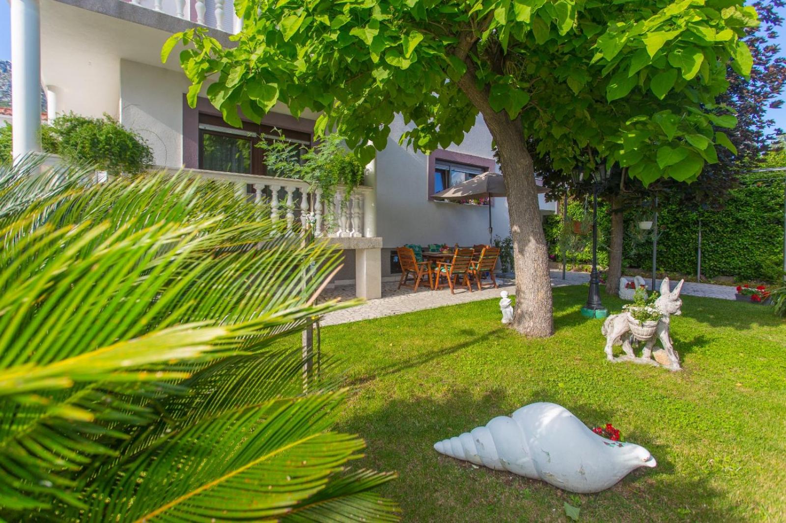 Apartmani Luis view 2
