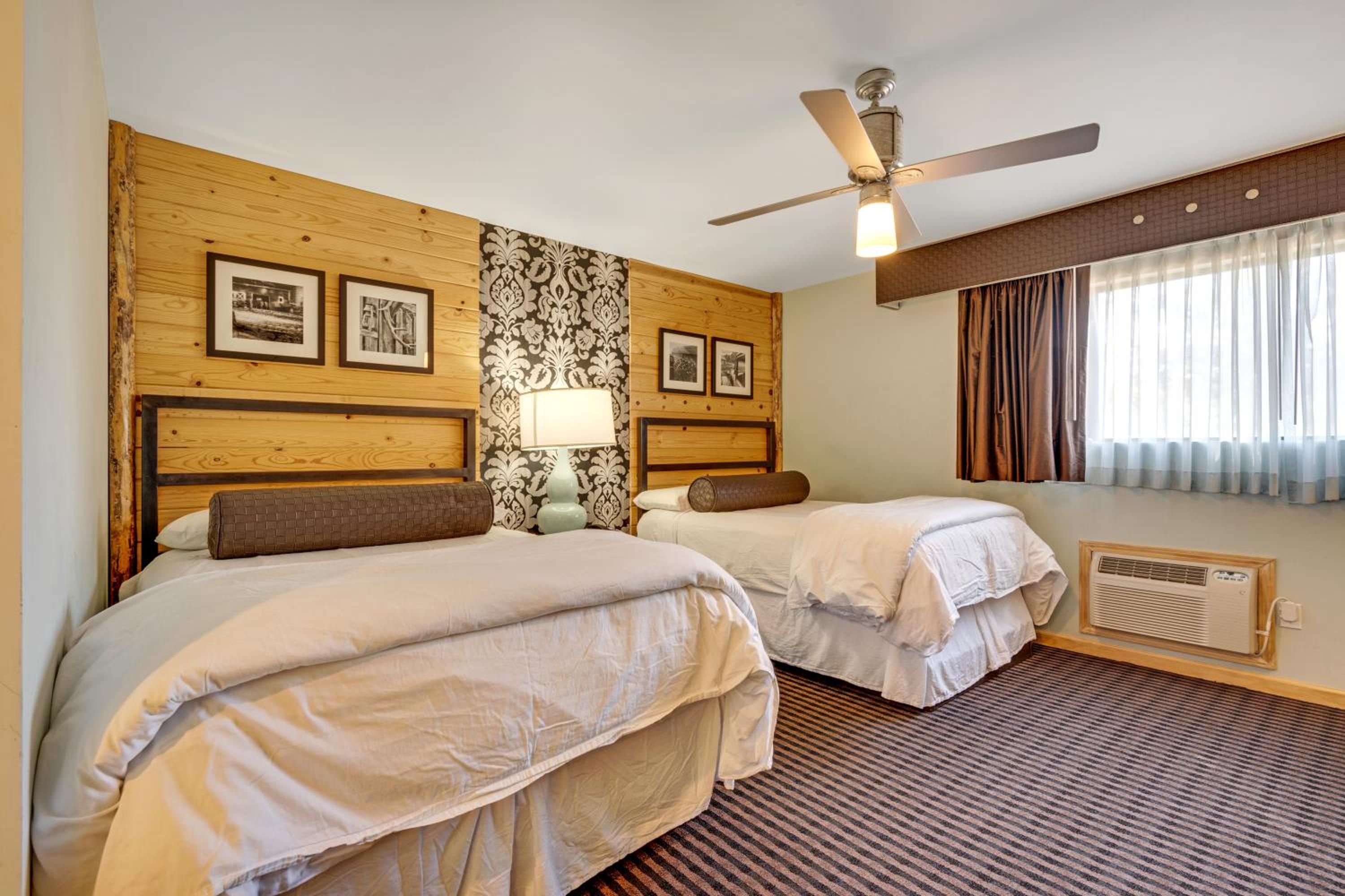 Lake Tahoe Vacations - 3 Peaks Resort Beach Club - Property Image 25