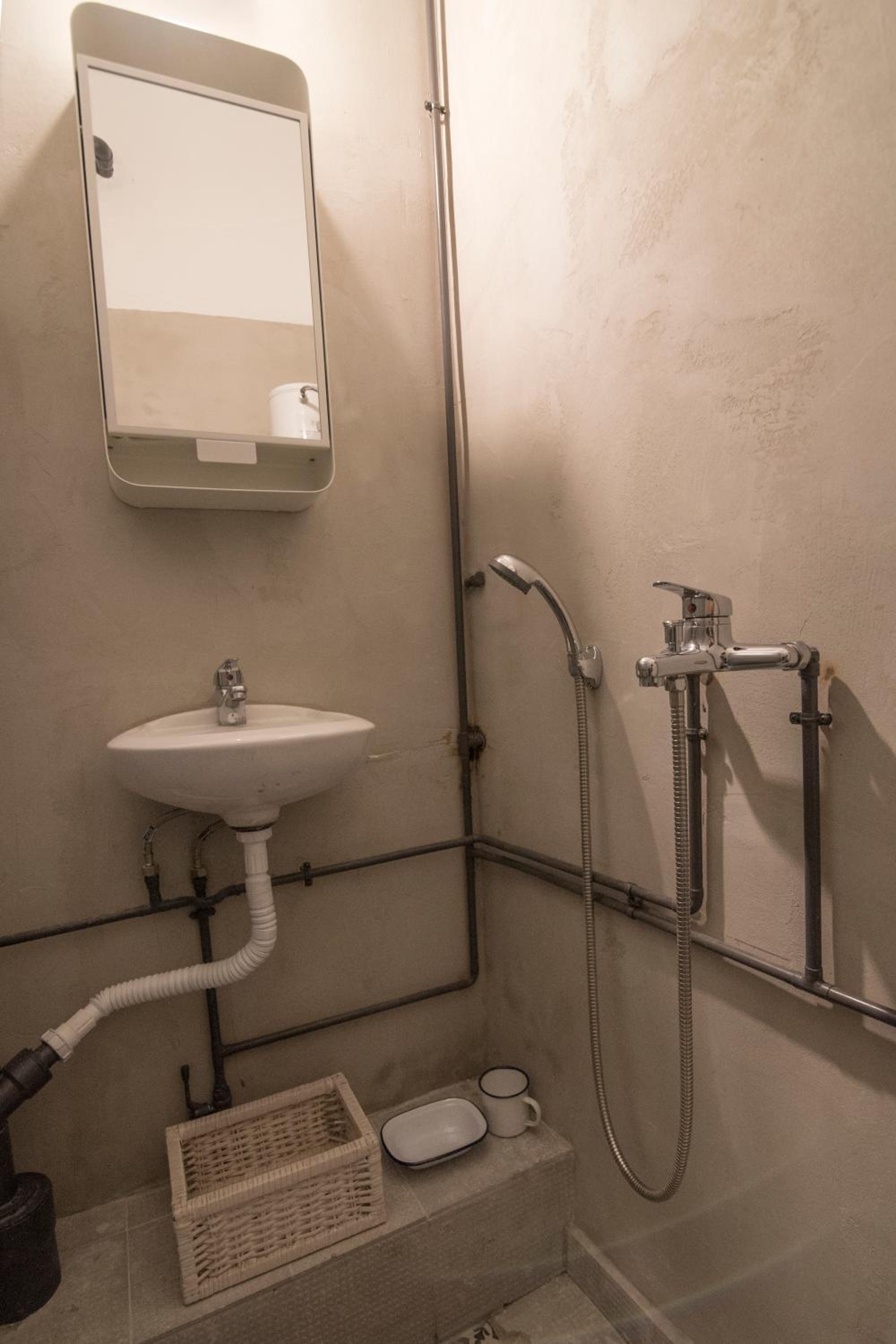 Monastiraki CityCenter Sleepbox- Unspoiled Athens Apartments