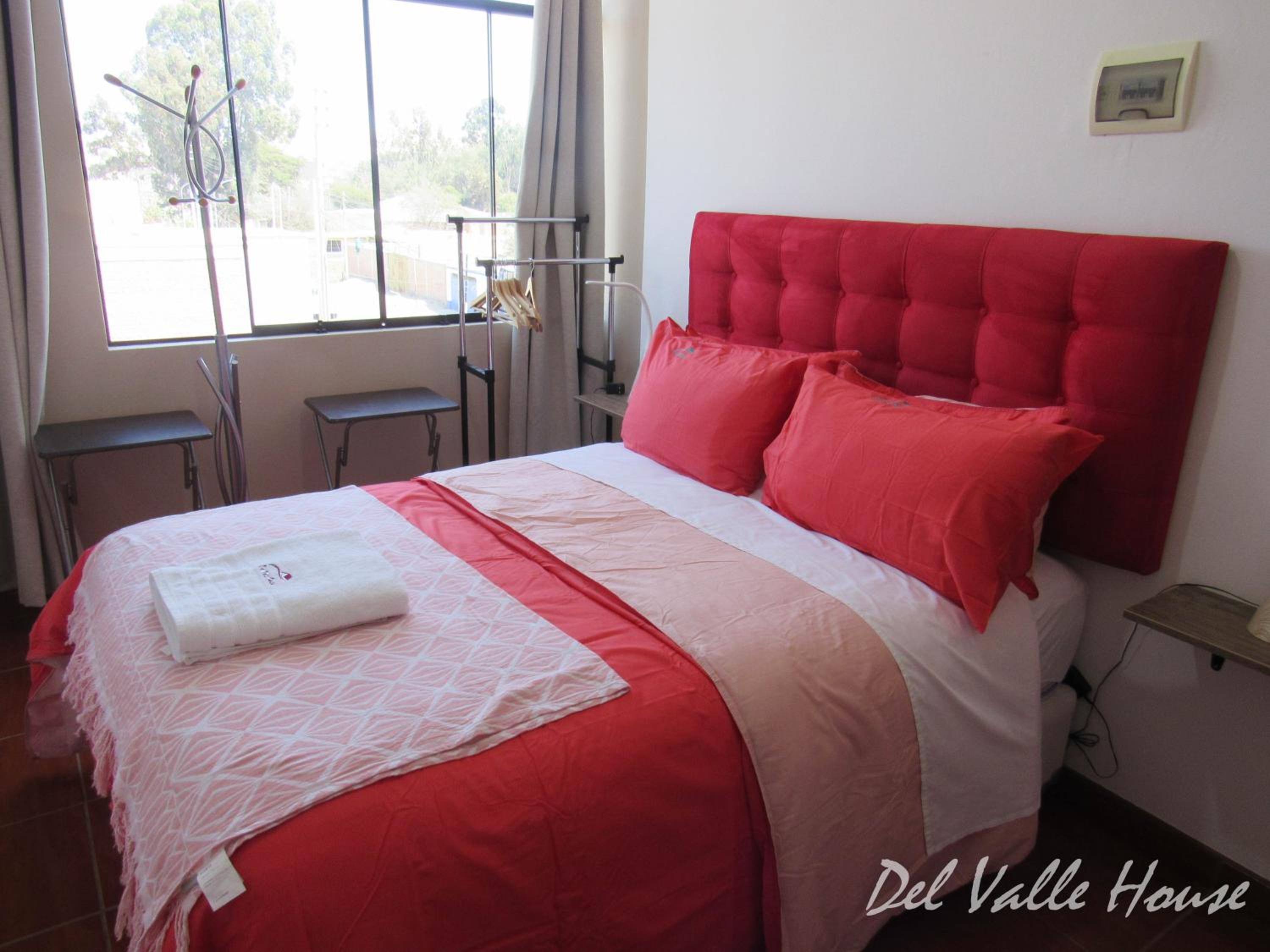 Del Valle House