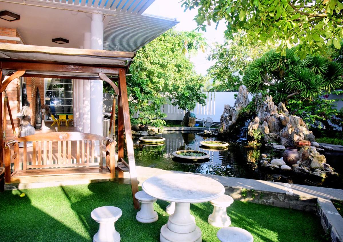outdoor BBQ area