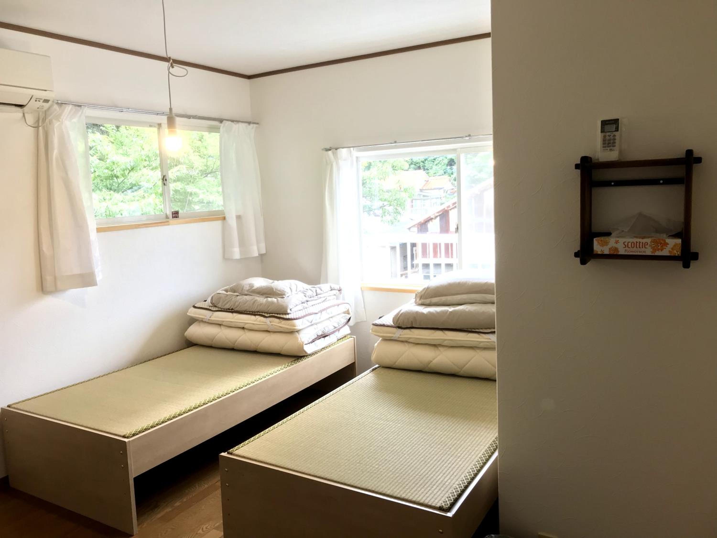 Tsushima White House