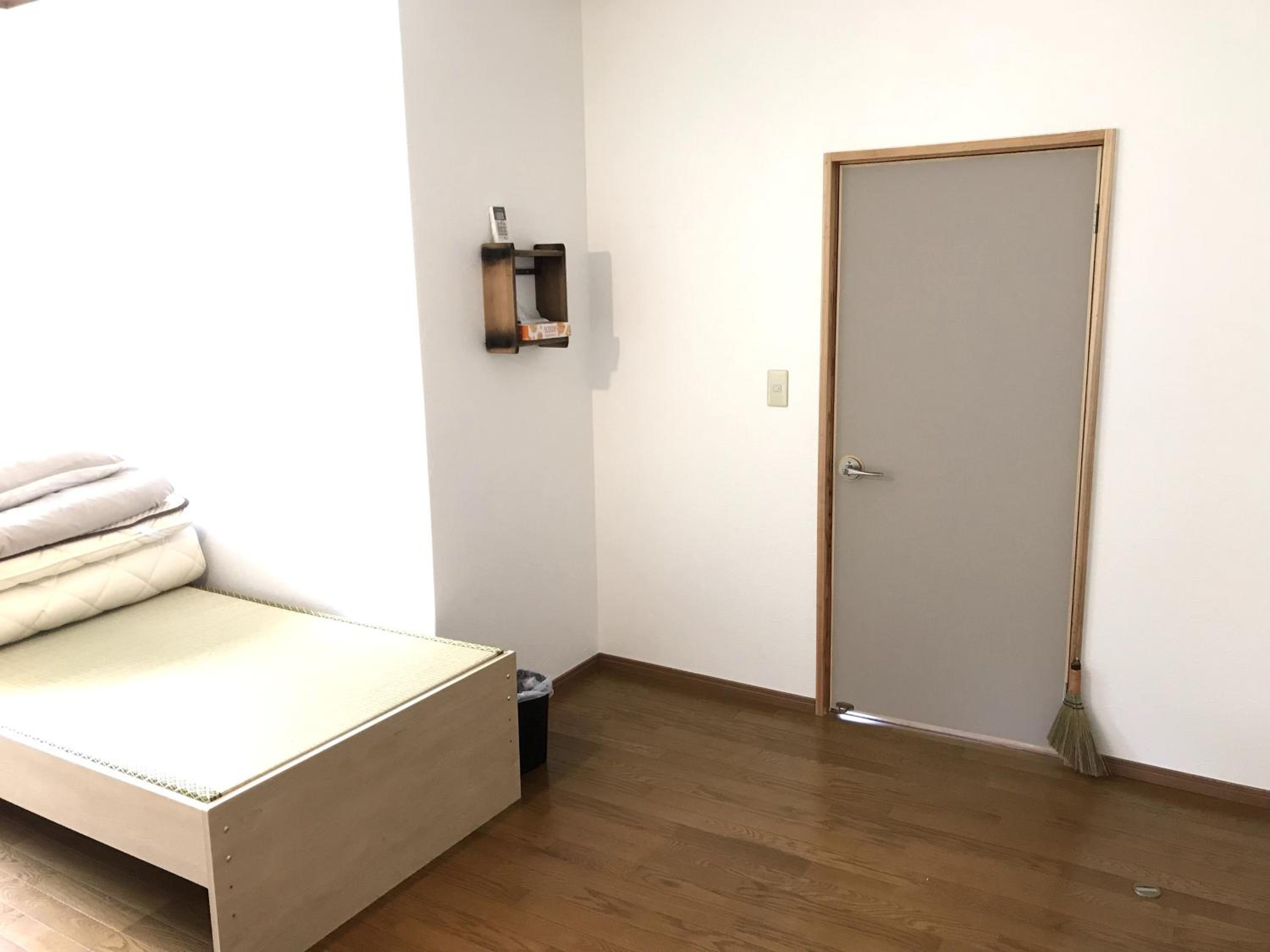 Tsushima White House