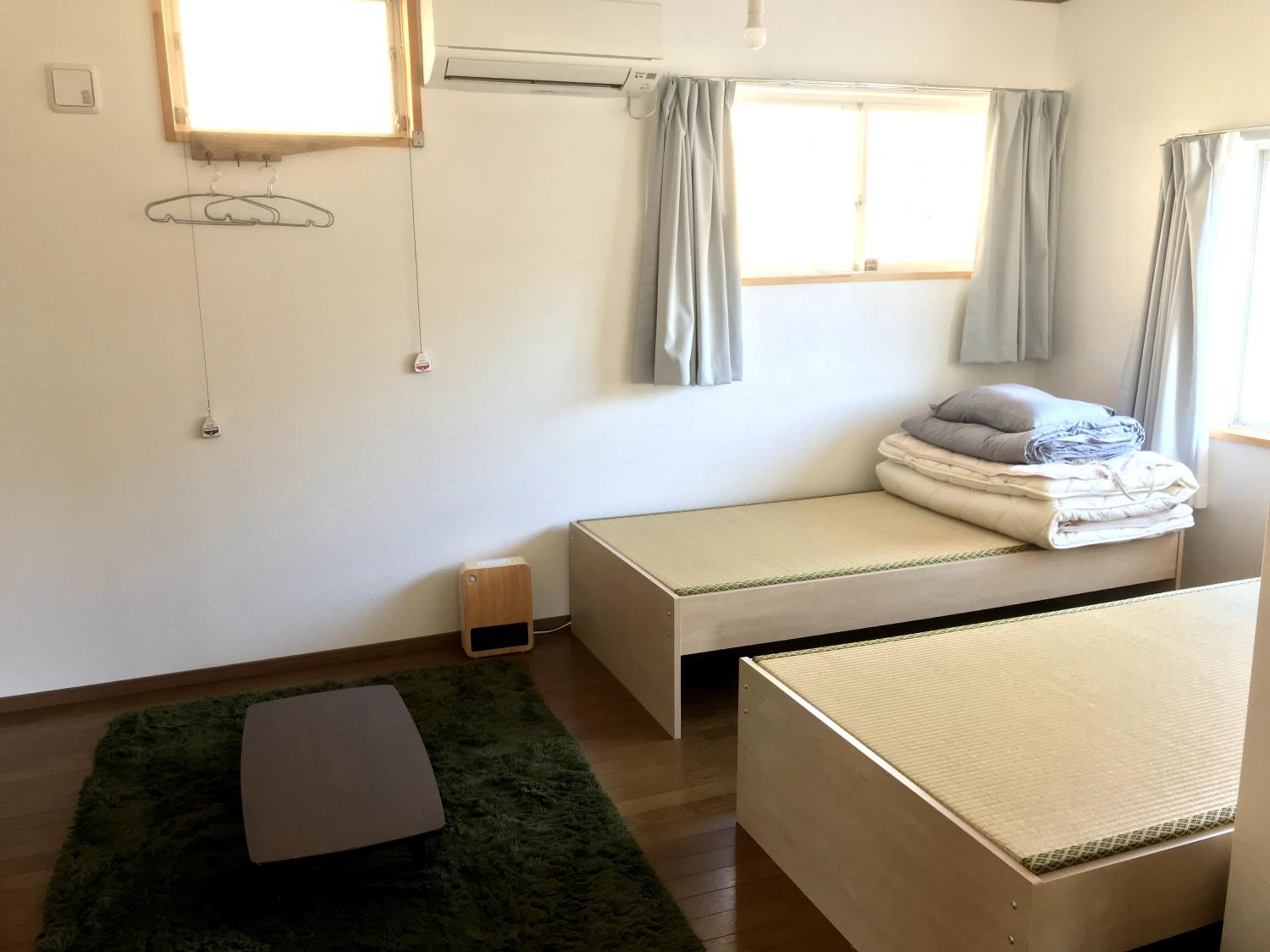 Tsushima White House