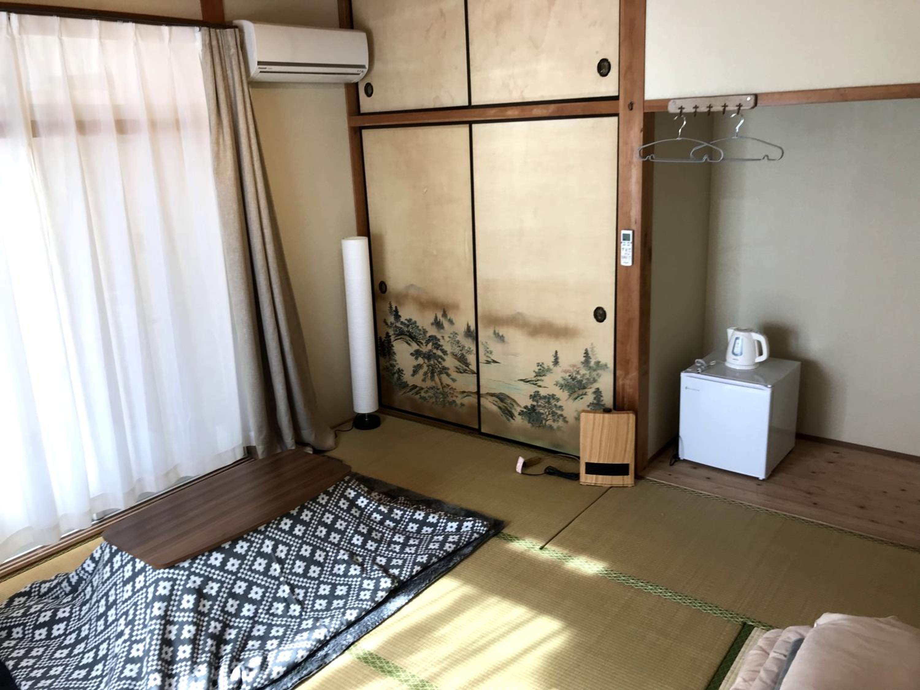 Tsushima White House
