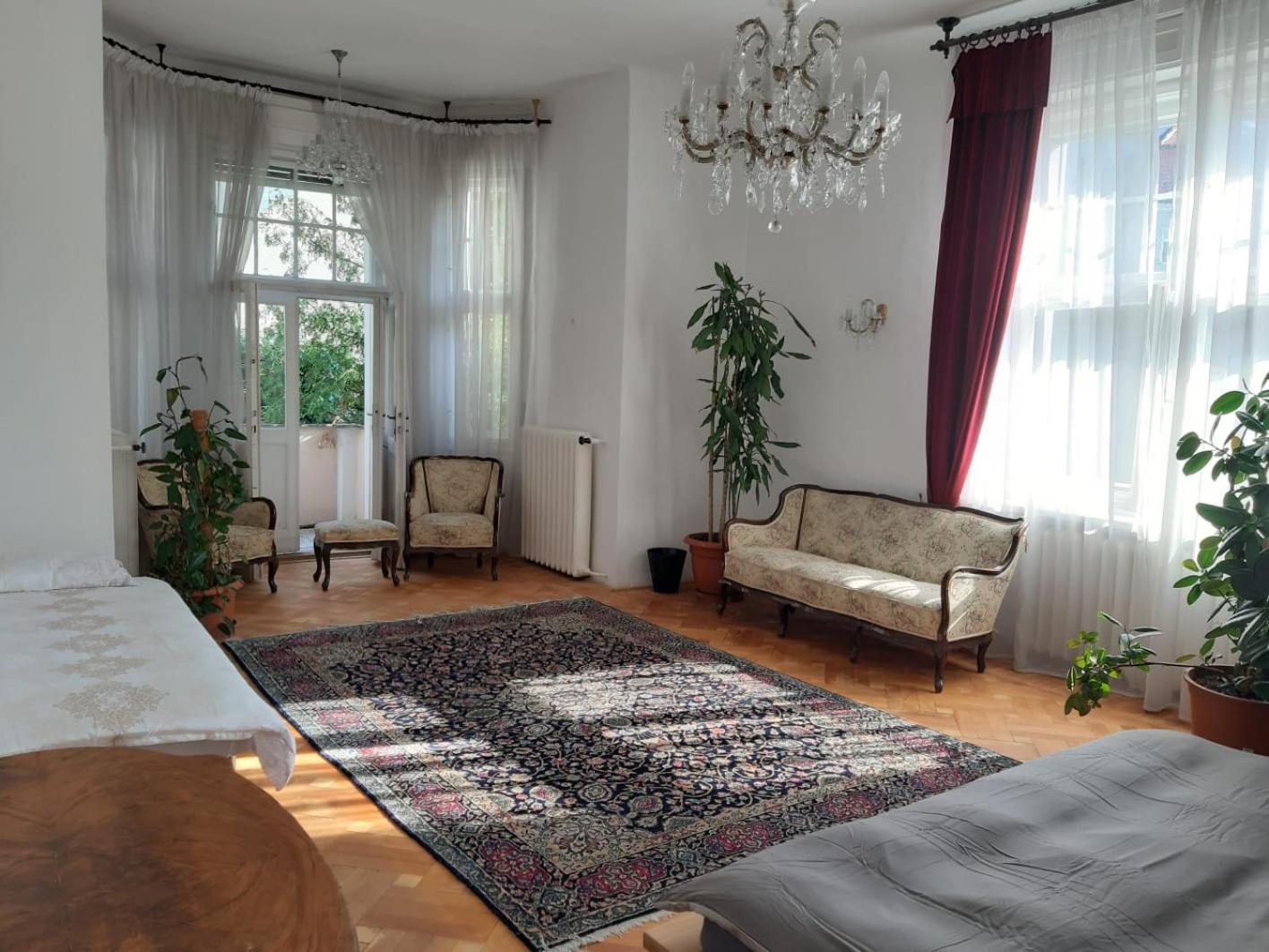 Rooms in Prague-BIG+Comfy
