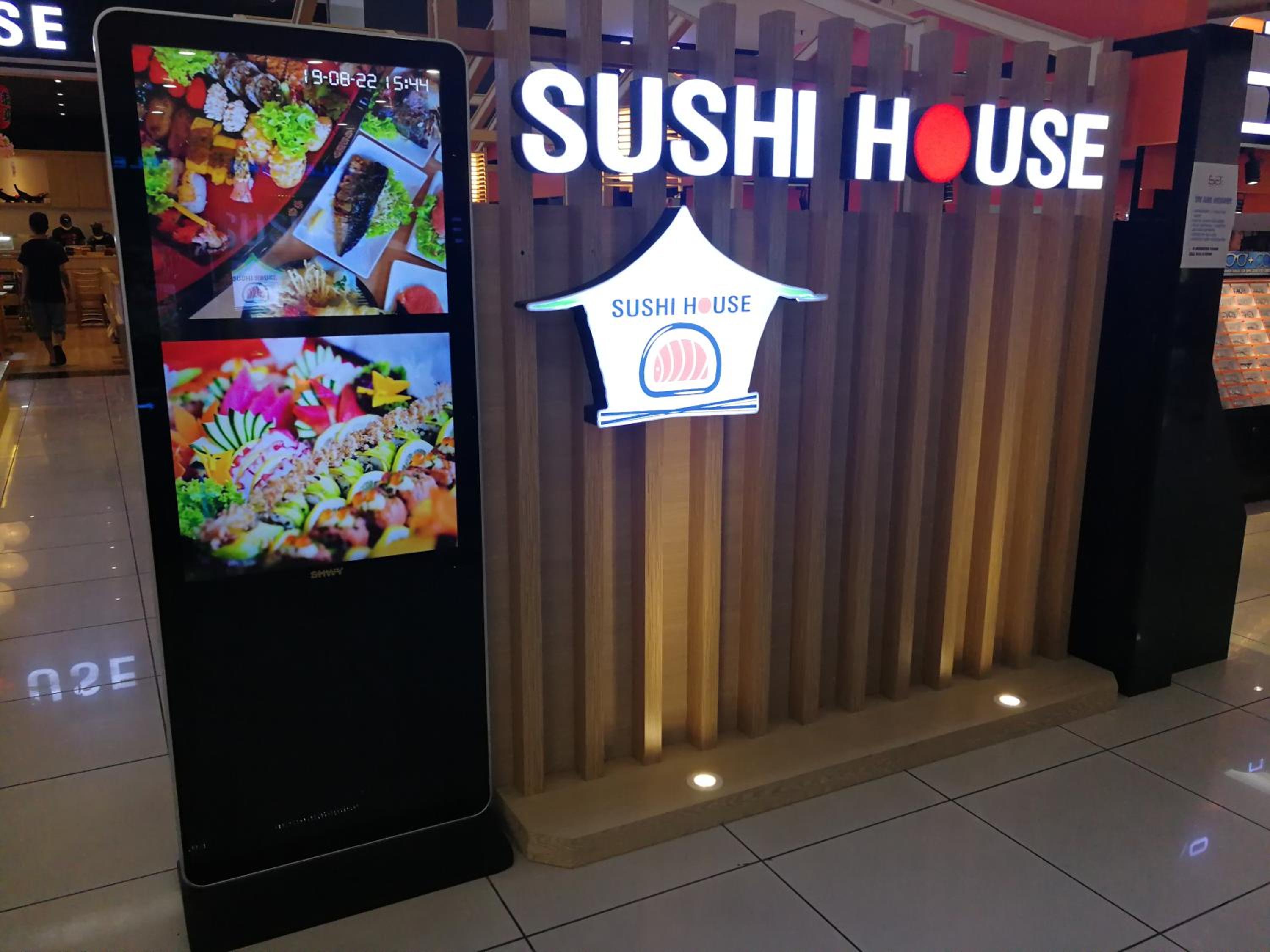 JB City Shopping Mall Apartment
