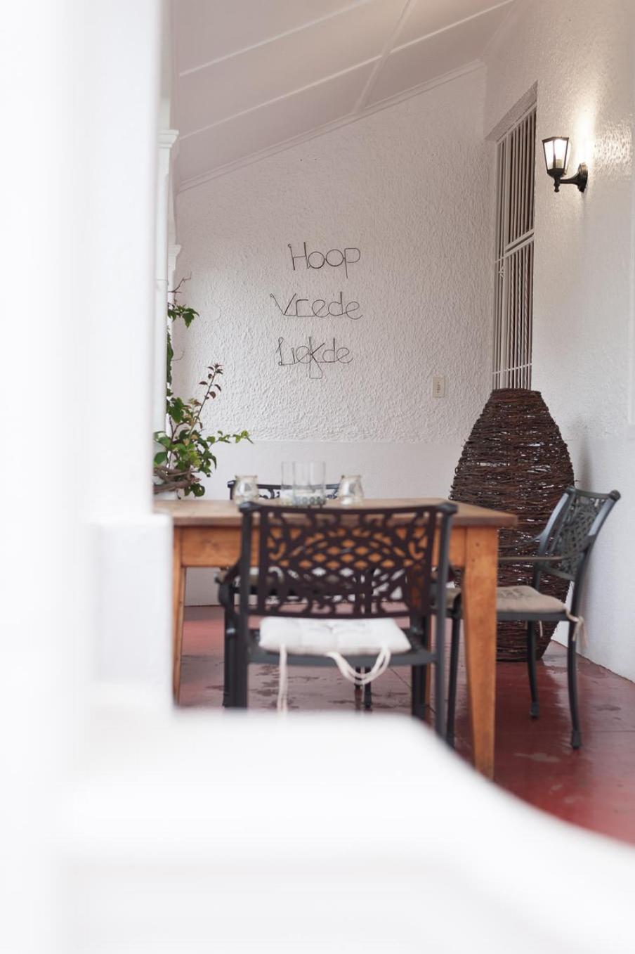 5 Camp Street Guesthouse & Self-catering