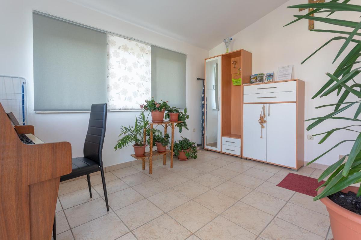 Holiday home Paradise view 4