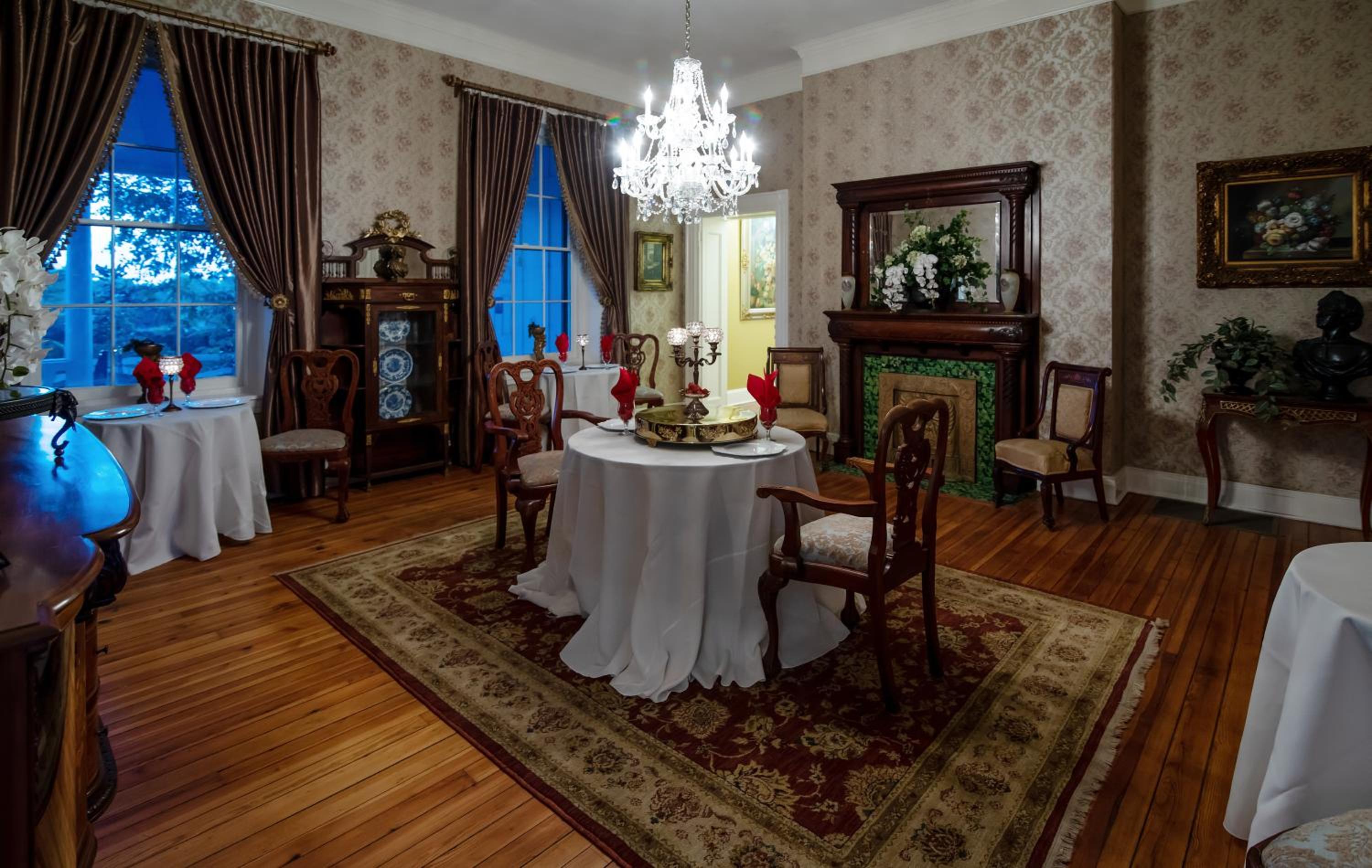 Belle Air Mansion and Inn - Property Image 13