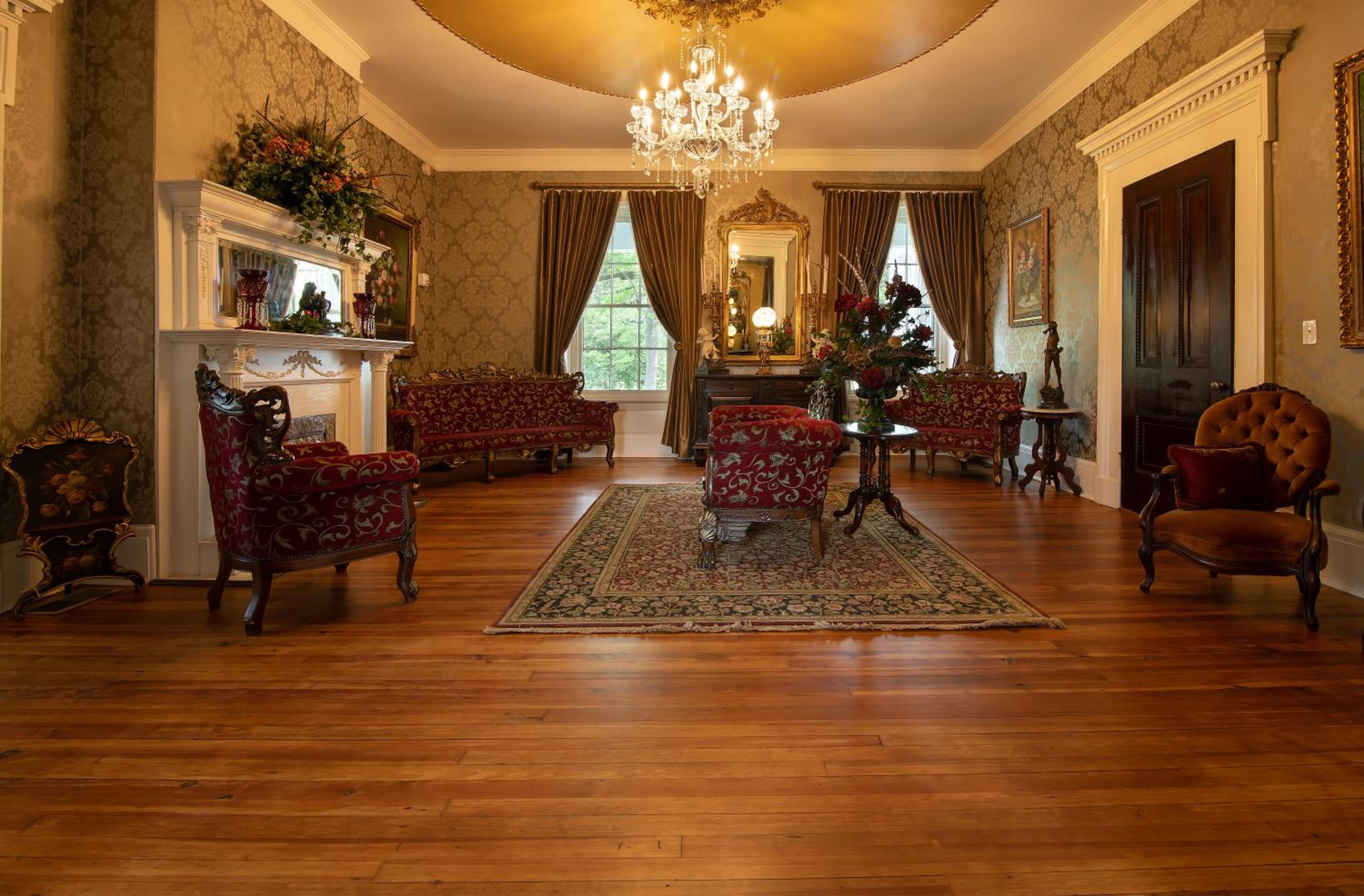 Belle Air Mansion and Inn - Property Image 8