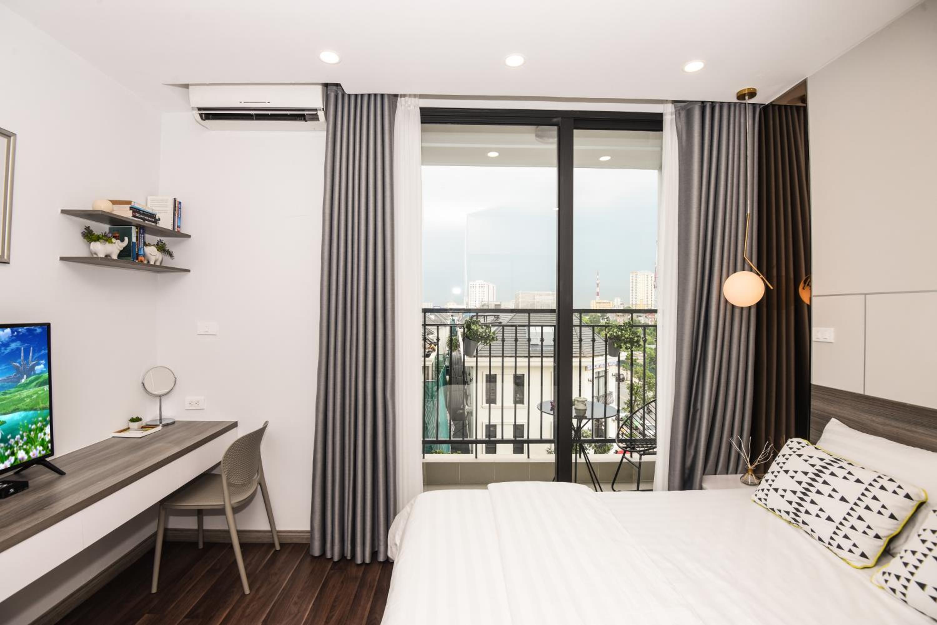 A Cosy Apartment in Vinhomes Green Bay Ha Noi