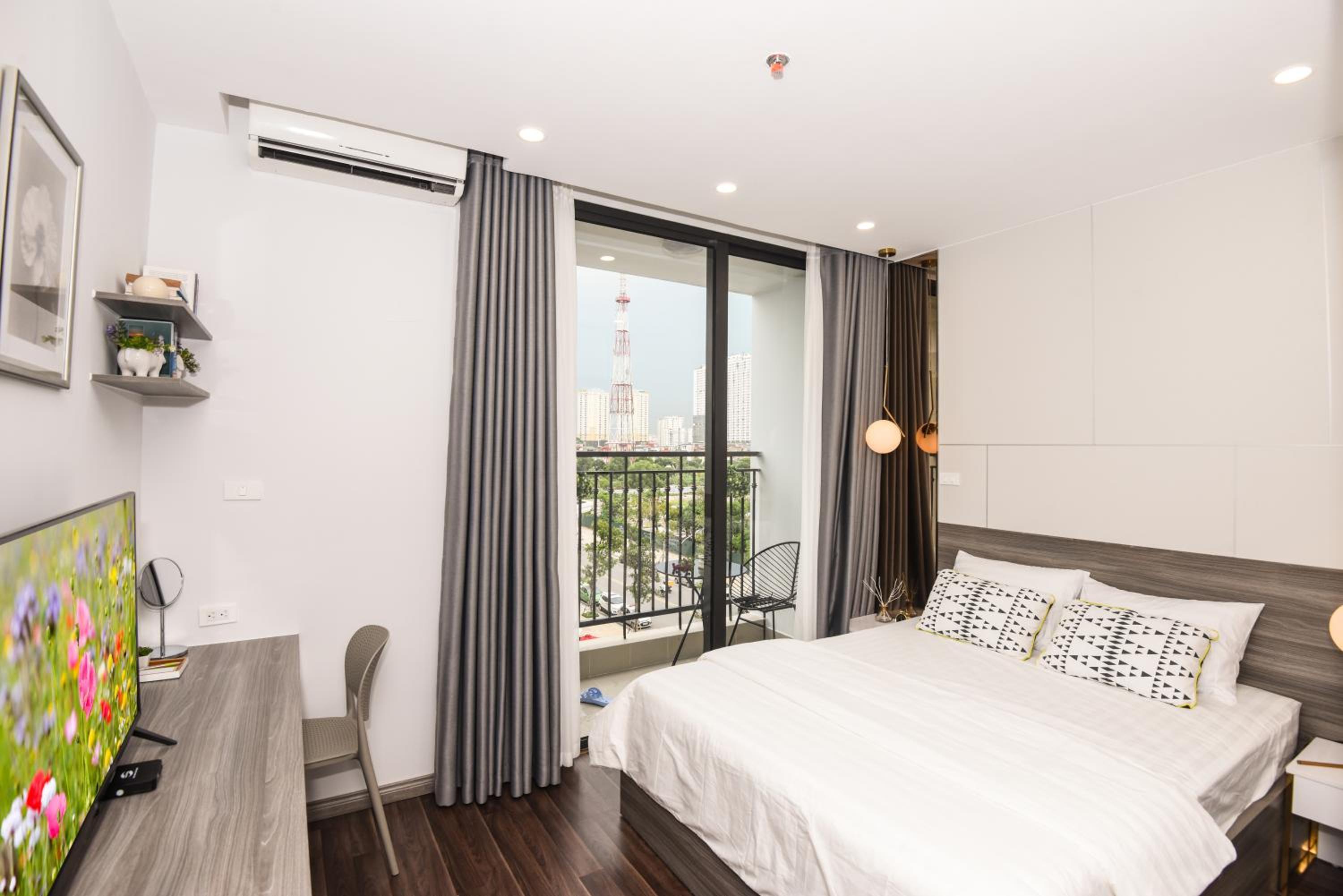 A Cosy Apartment in Vinhomes Green Bay Ha Noi