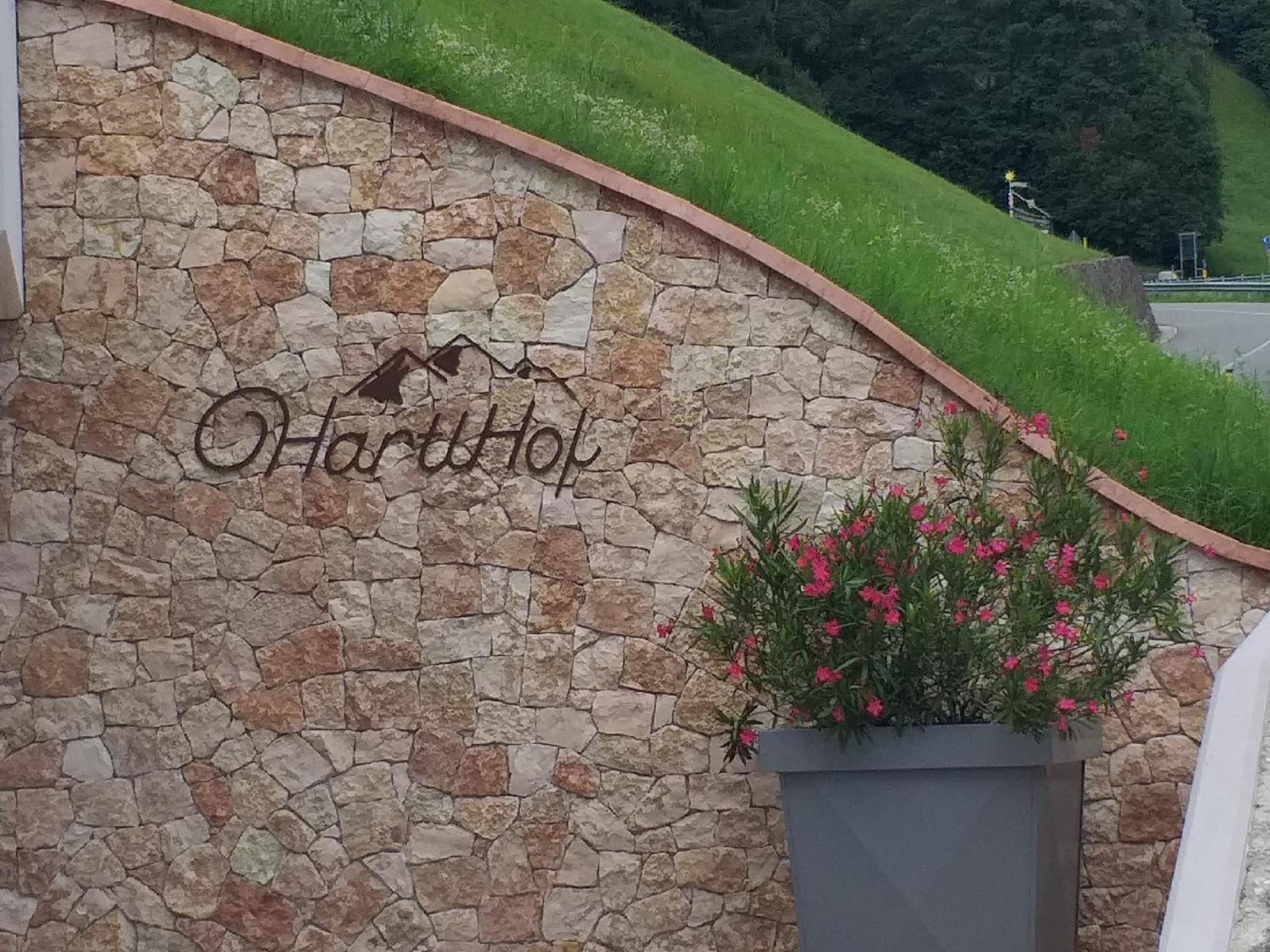 HartlHof view 2